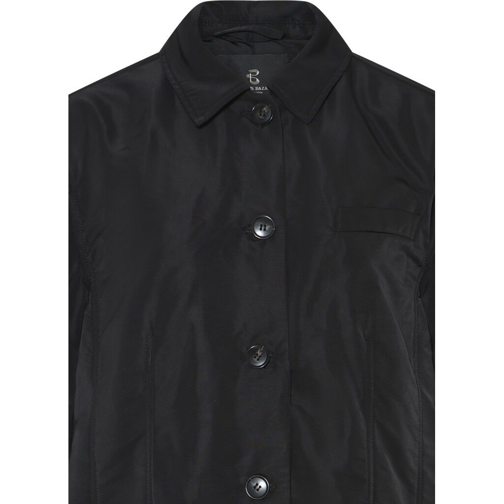 ReginaeBBFloreli jcoat