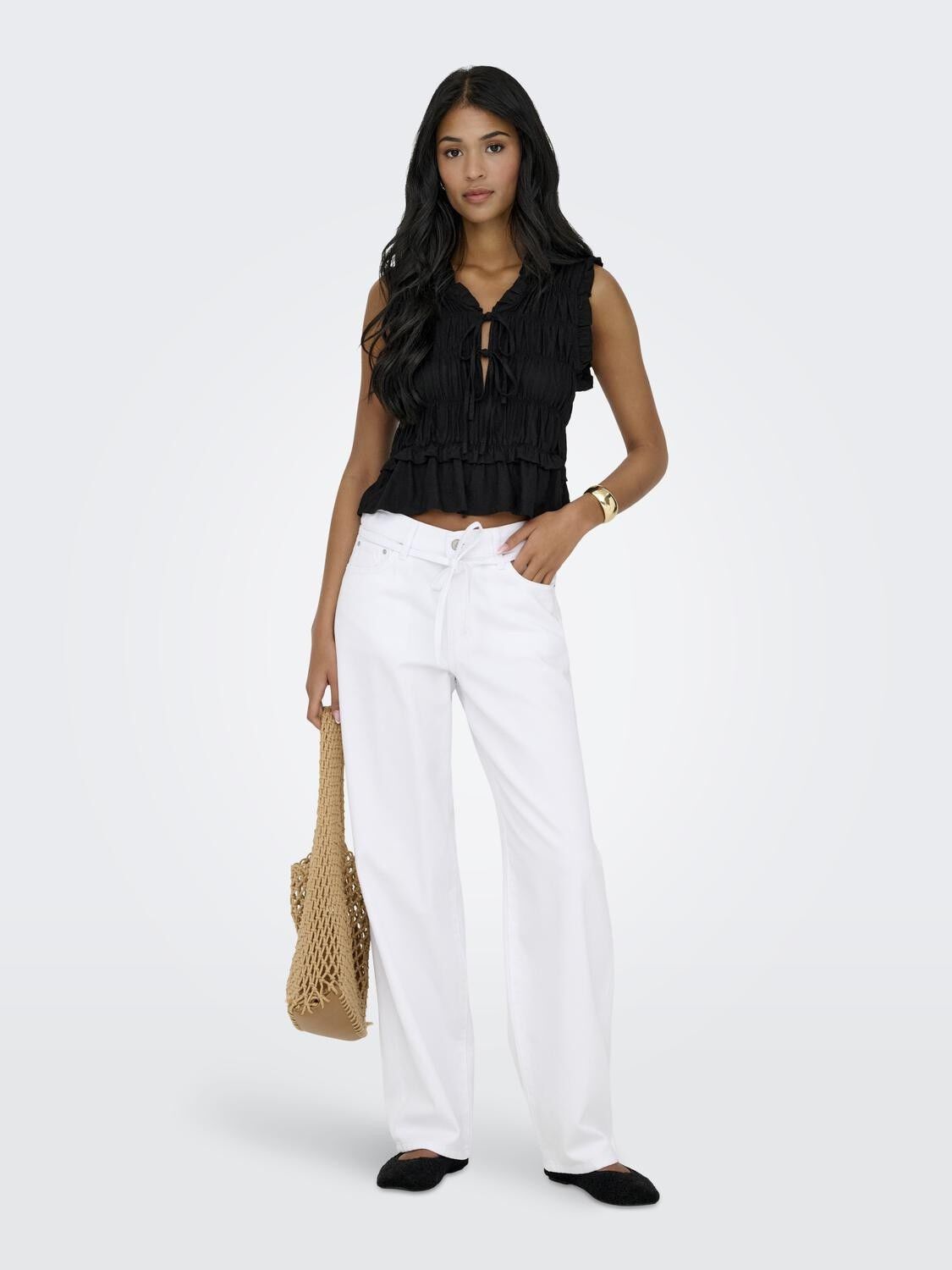 ONLGOA S/S LINEN BL FRILL TOP CC PN