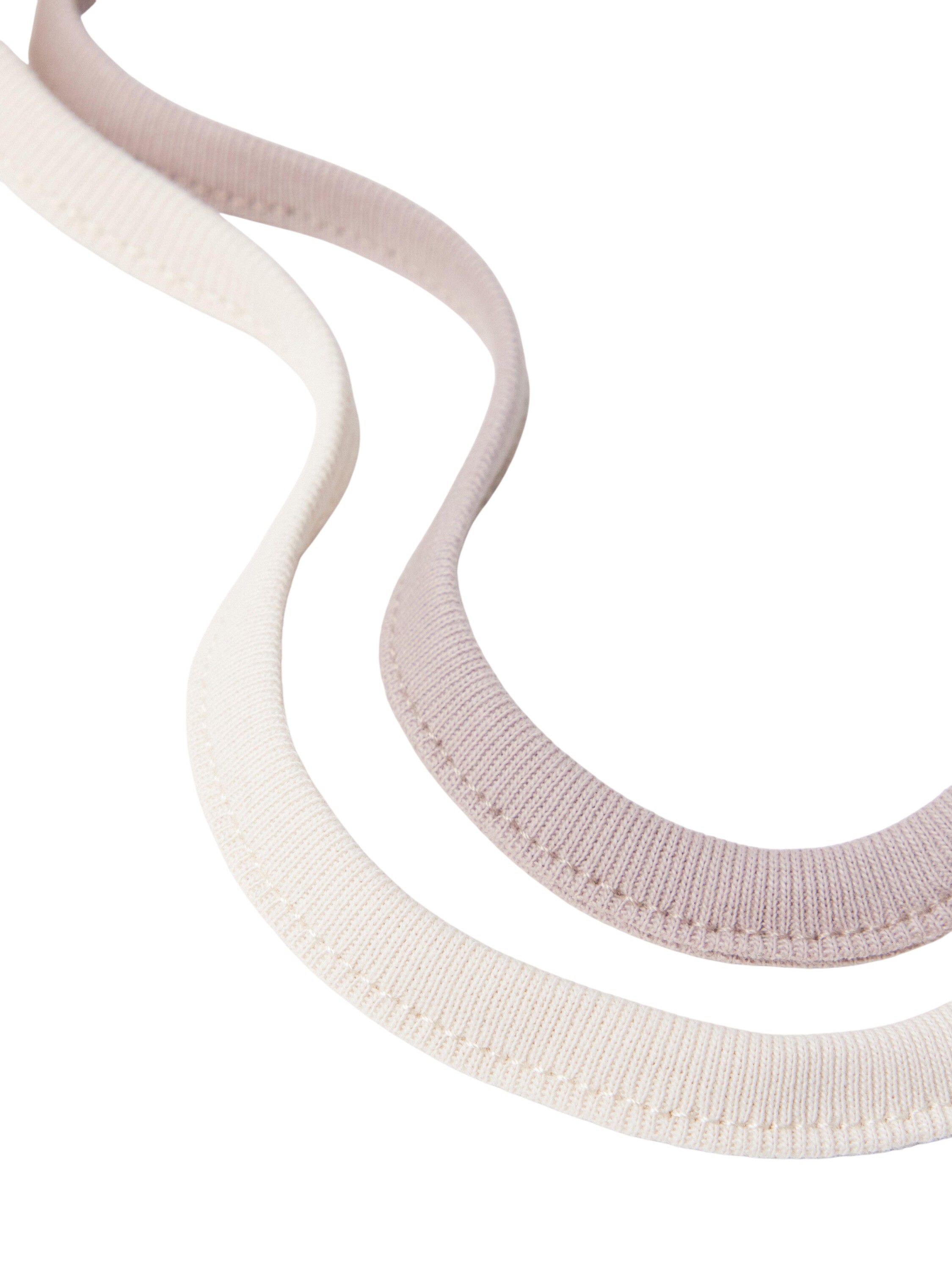 Tv&aring; babym&ouml;ssor i mjuk bomullstrik