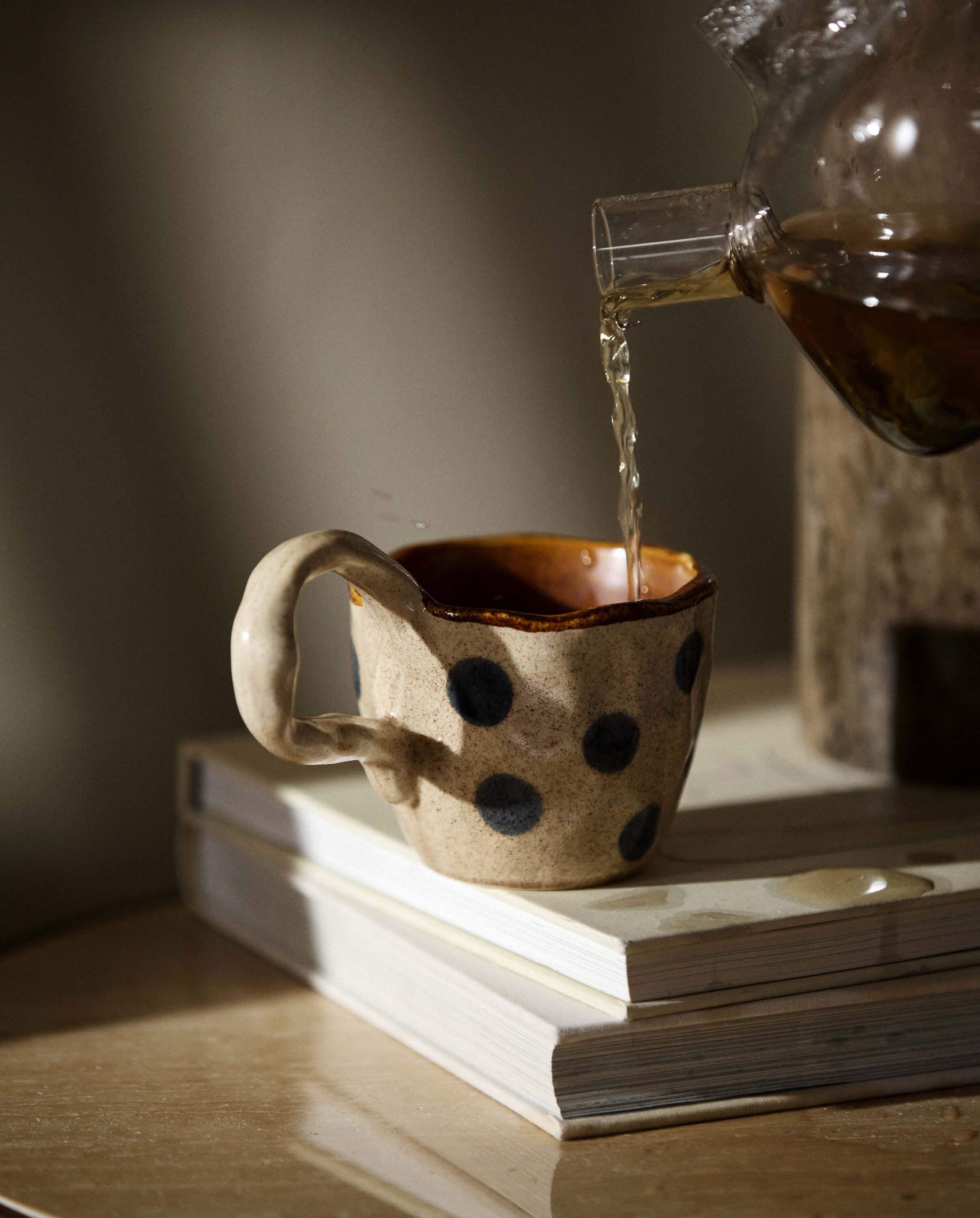 Atelier FORMA - BAYA cup w. handle