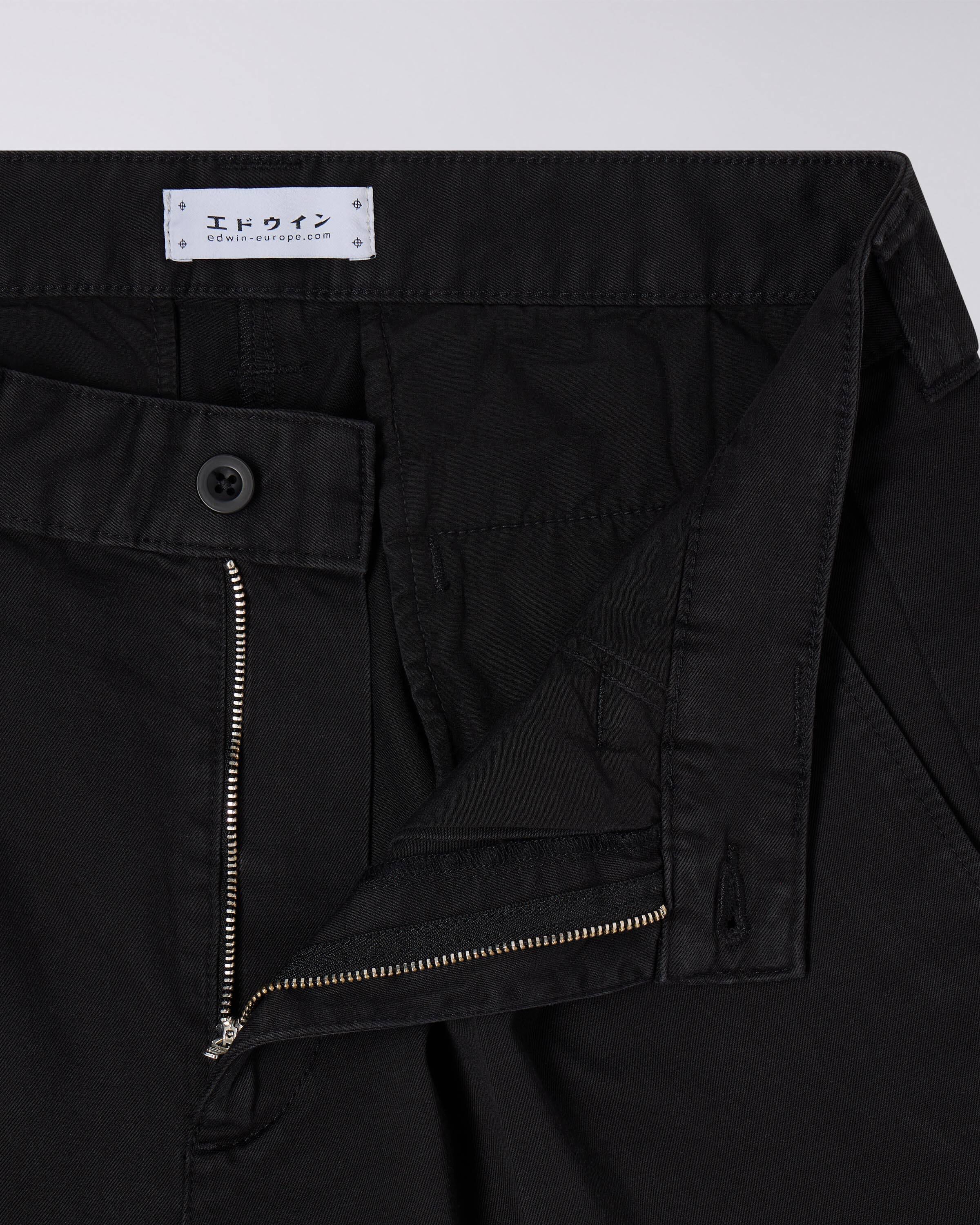 Adams Short-Black