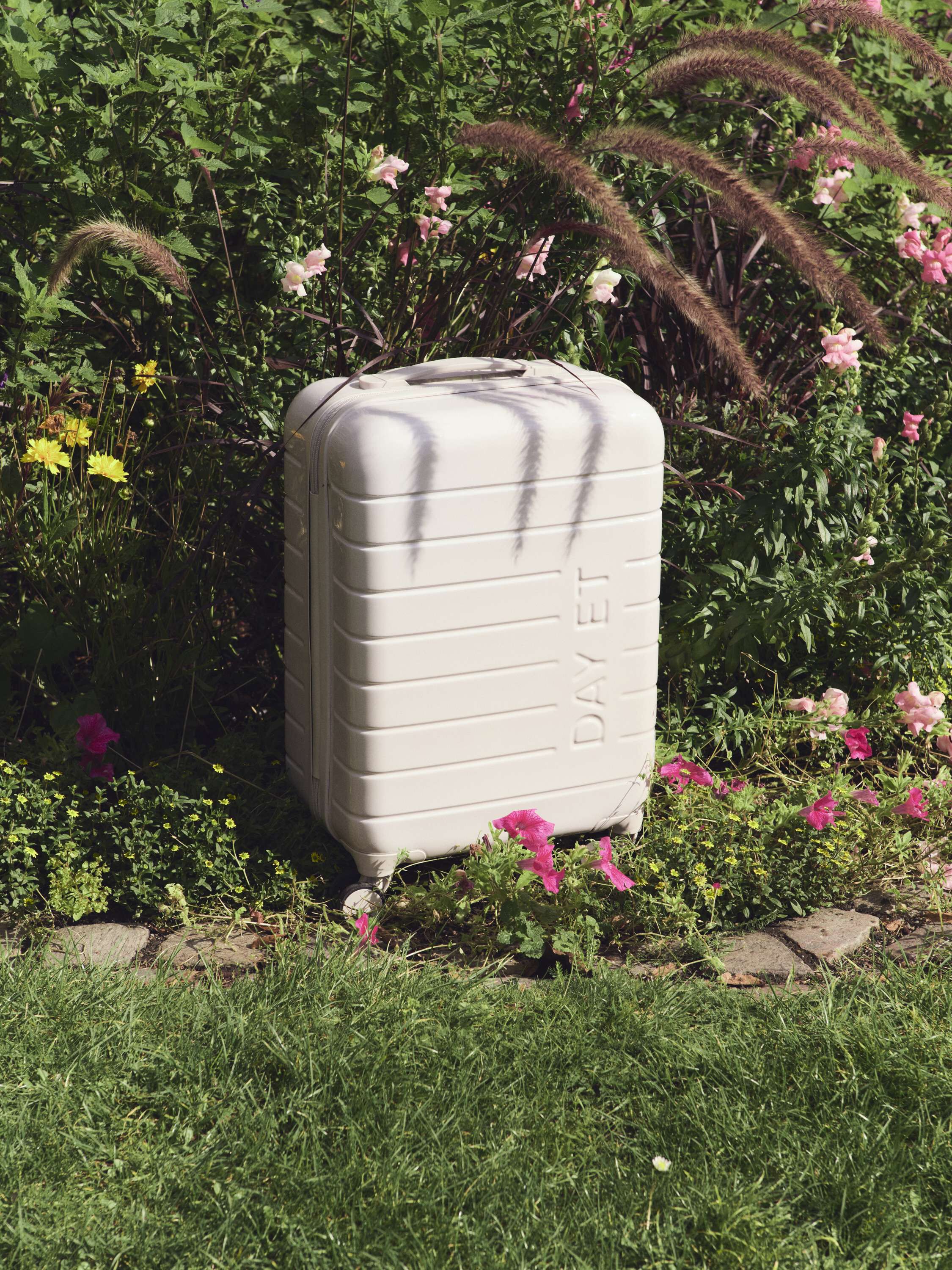 Day Tonal 20" Suitcase