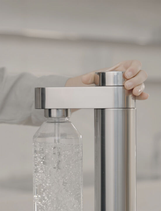 Brus carbonator steel Protect the environment from plastic bottles and