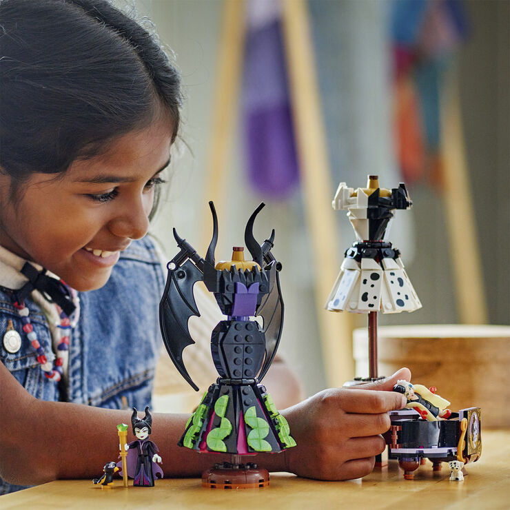 Maleficents og Cruella De Vils kjoler 43262