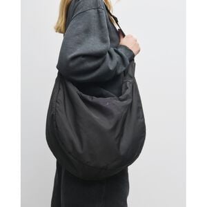 ARKK Core Sling Bag Black