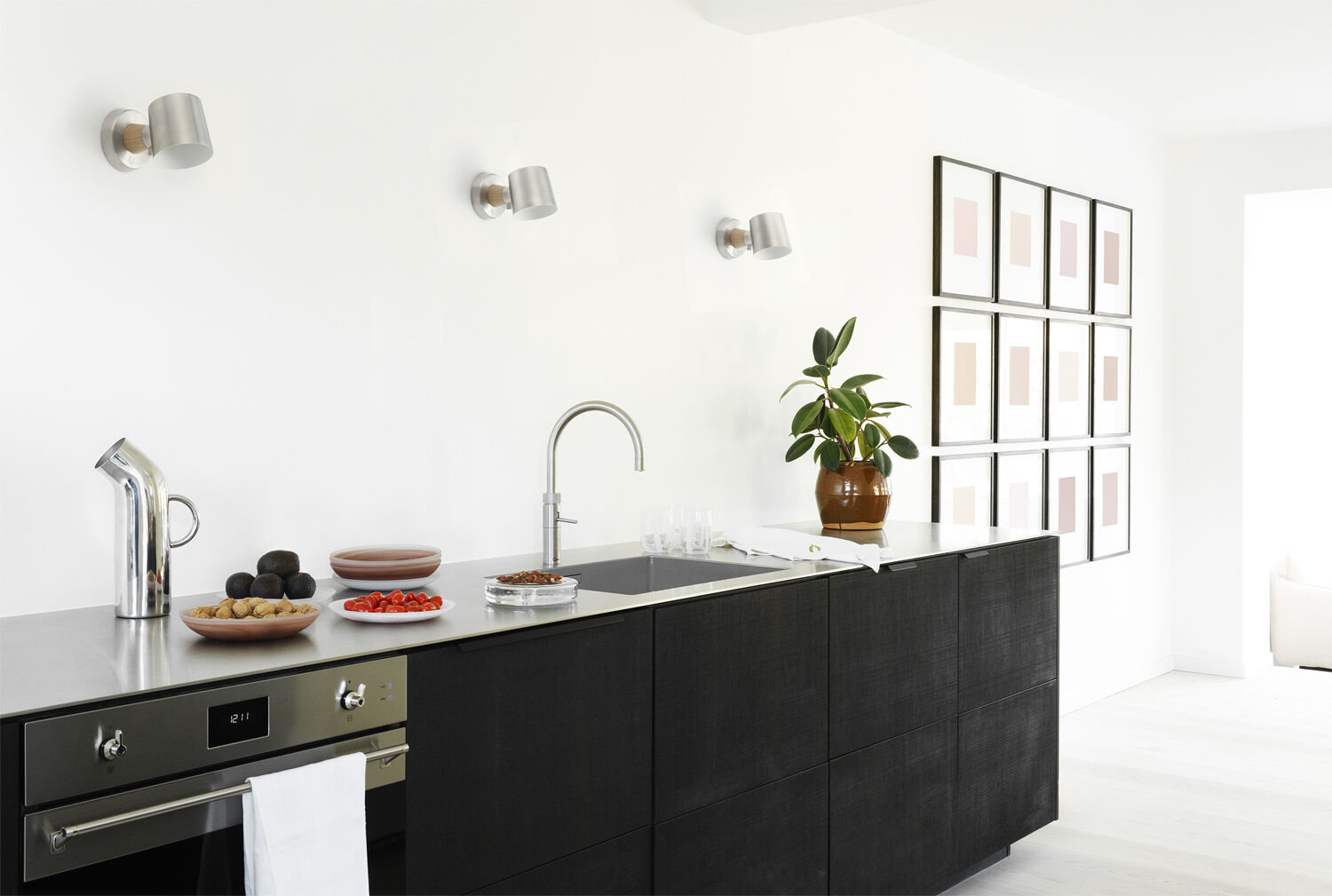 Rise Wall Lamp Hardwired EU - Stainless Steel