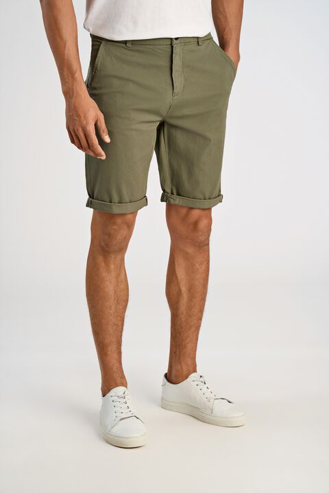 Superflex chino shorts