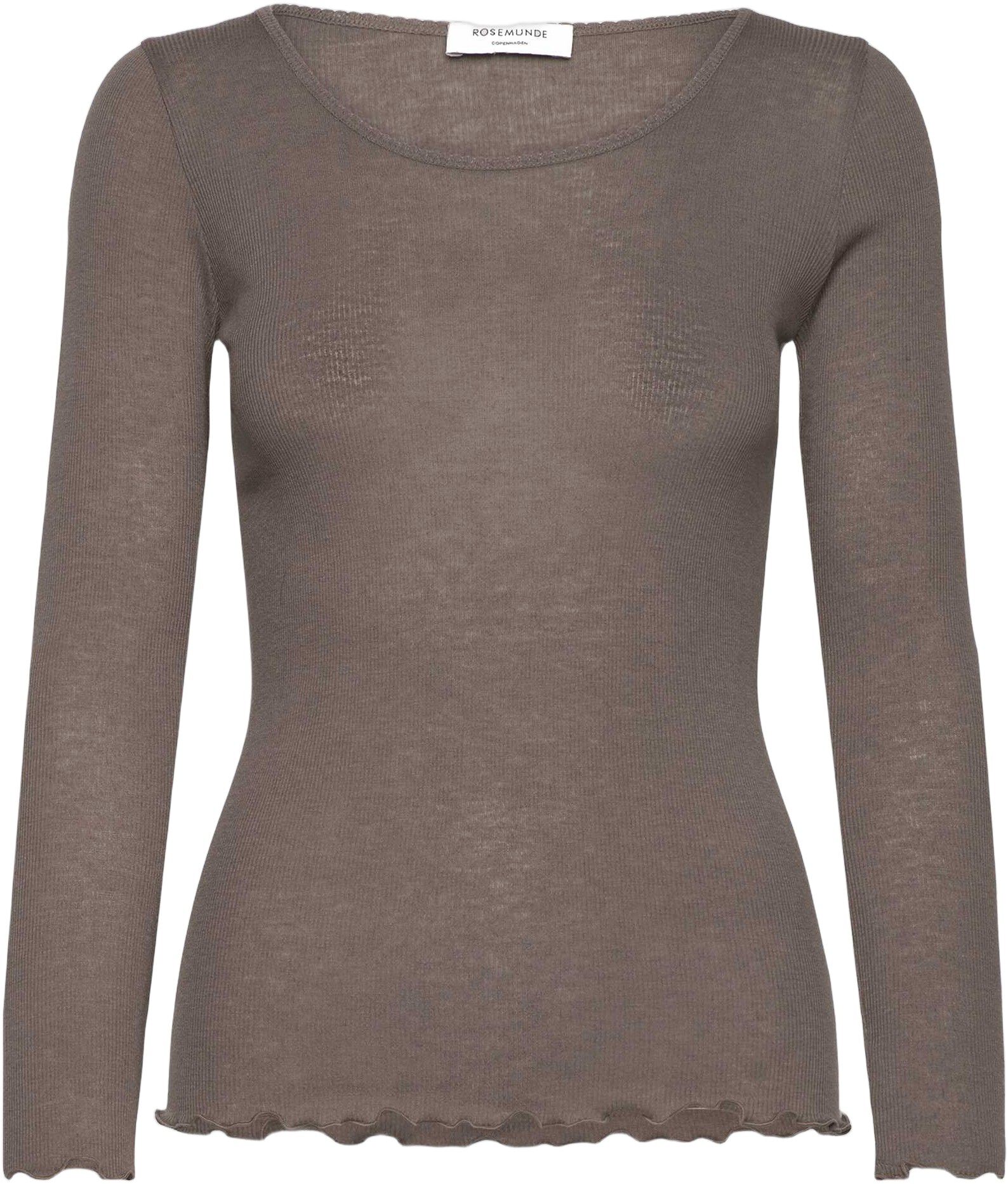 Long sleeve scoop neck
