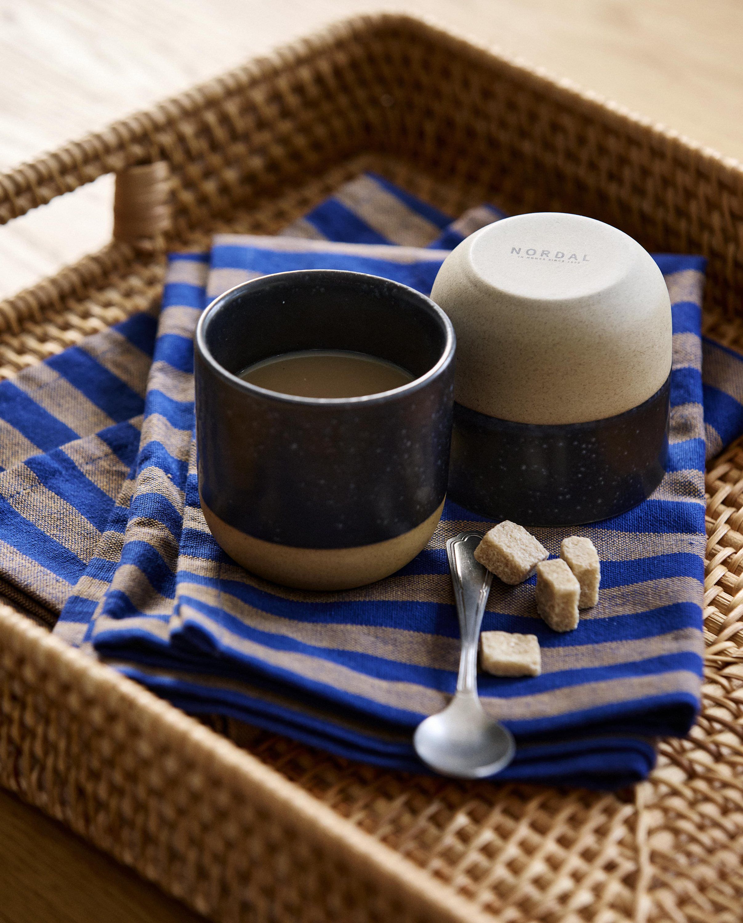 FIGUS rattan serving tray - nature