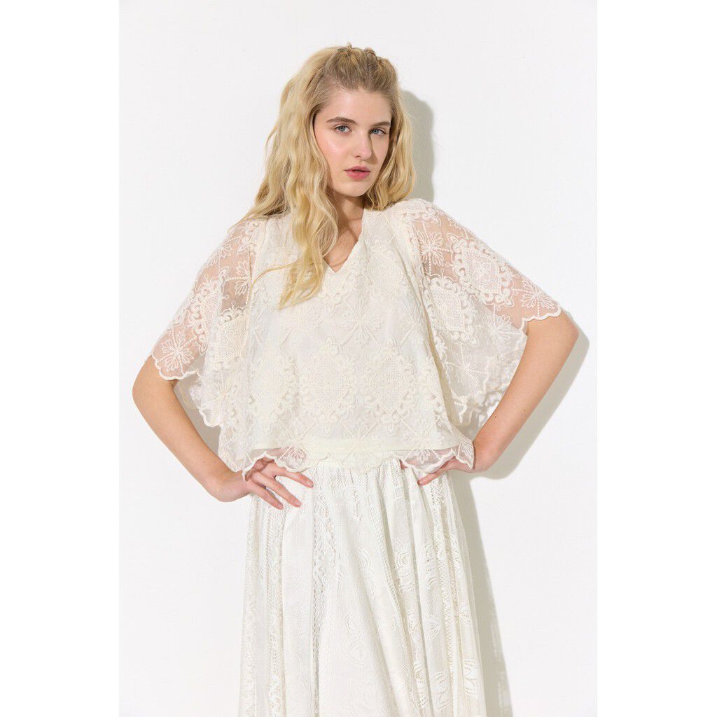 Lulu Lace Blouse