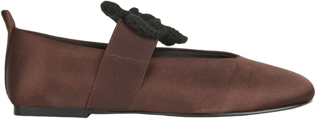 2293 Ballerina, Crochet Flower Strap Ballerina