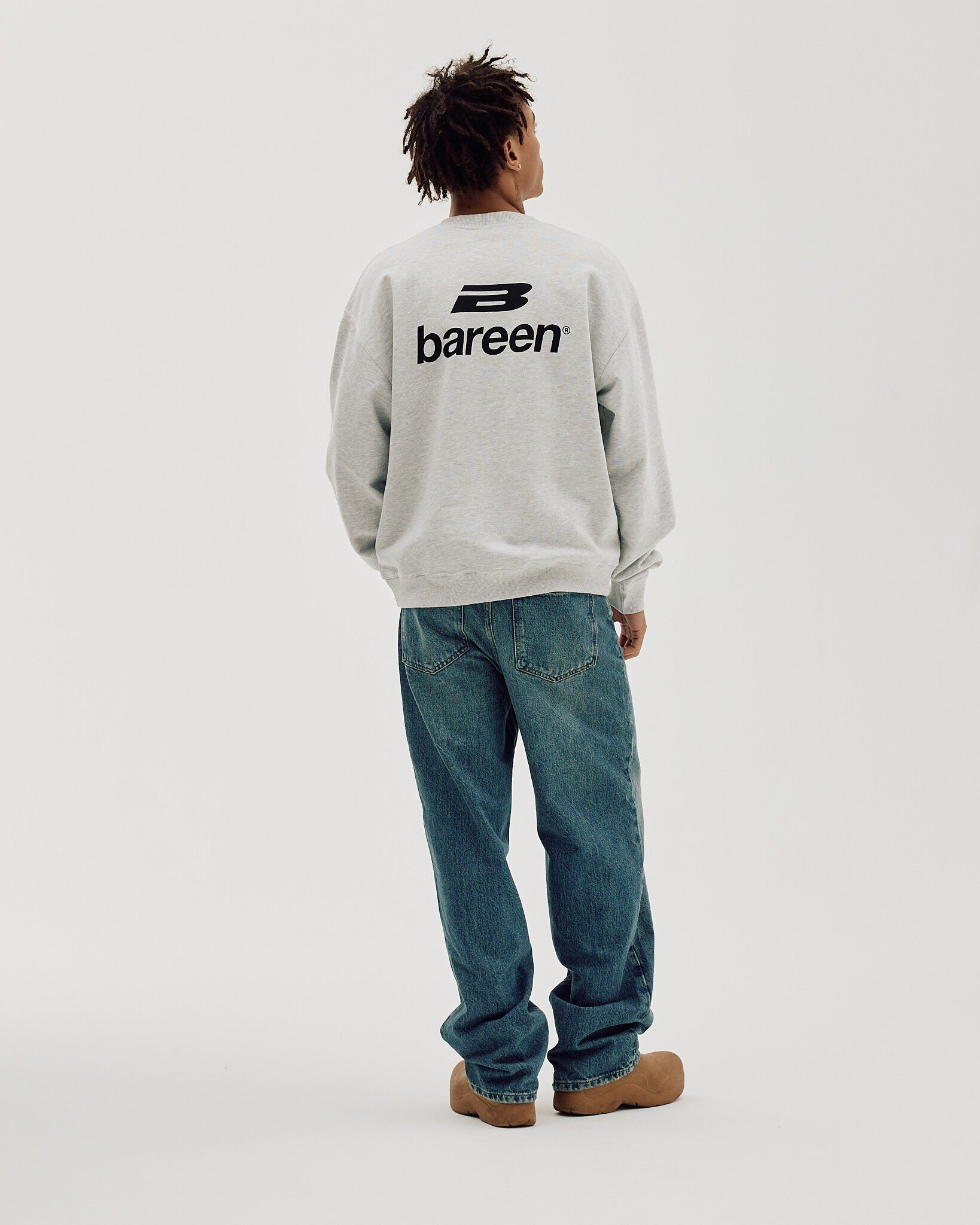 Oversized Crewneck Logo