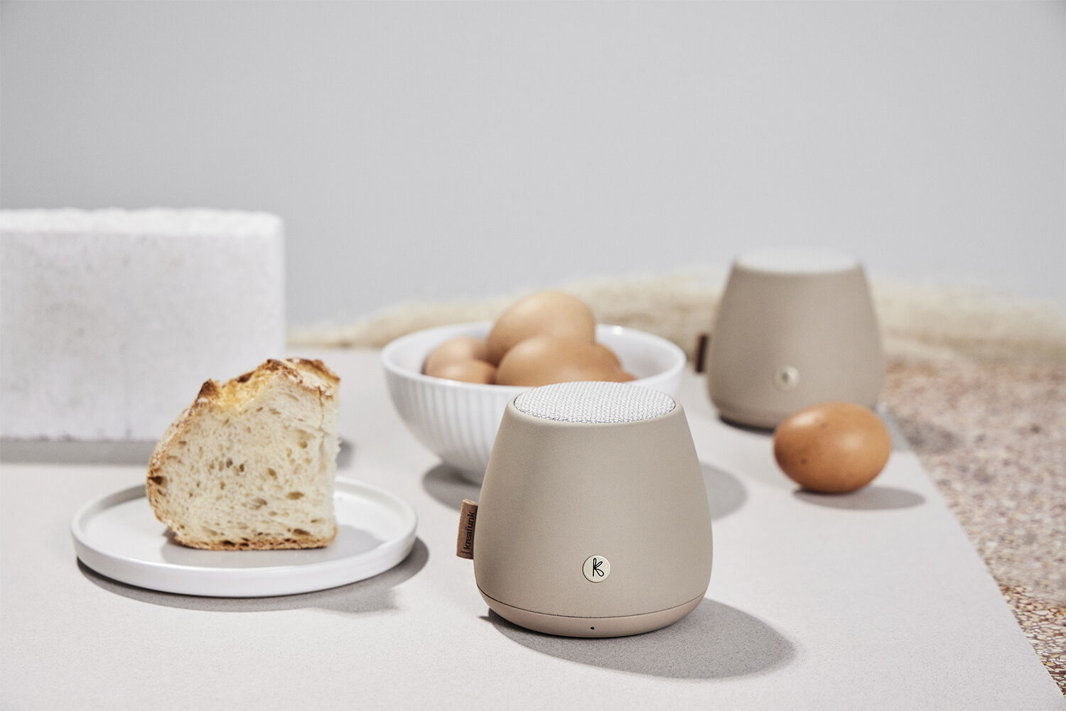 aJAZZ Stone - Ivory Sand