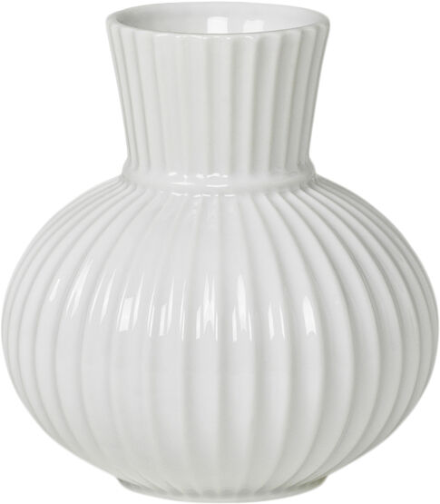 Lyngby Tura Vase H14. 5 hvid porcel&aelig;n