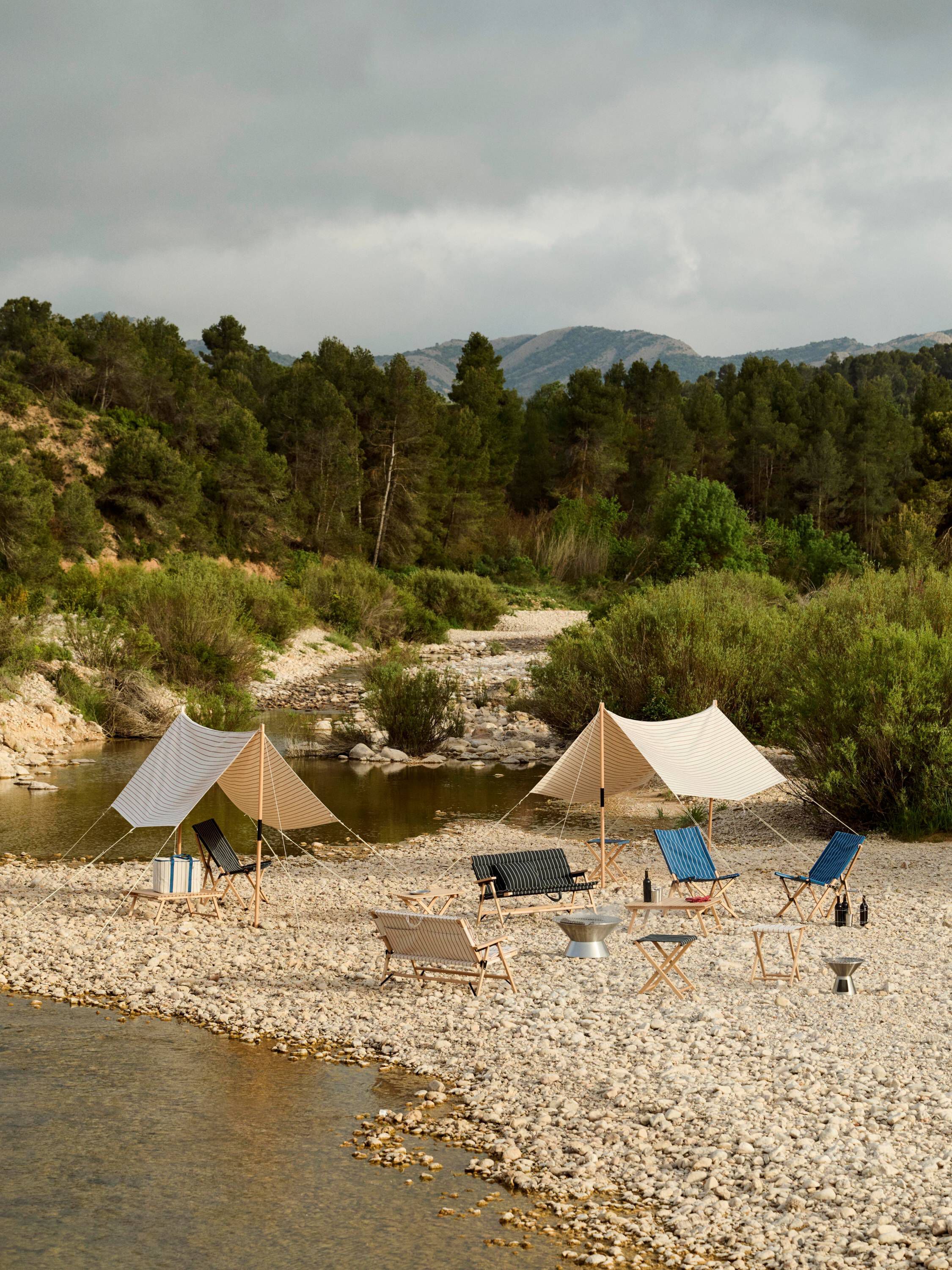 Outdoor Market Canopy - Beige with red stripe -