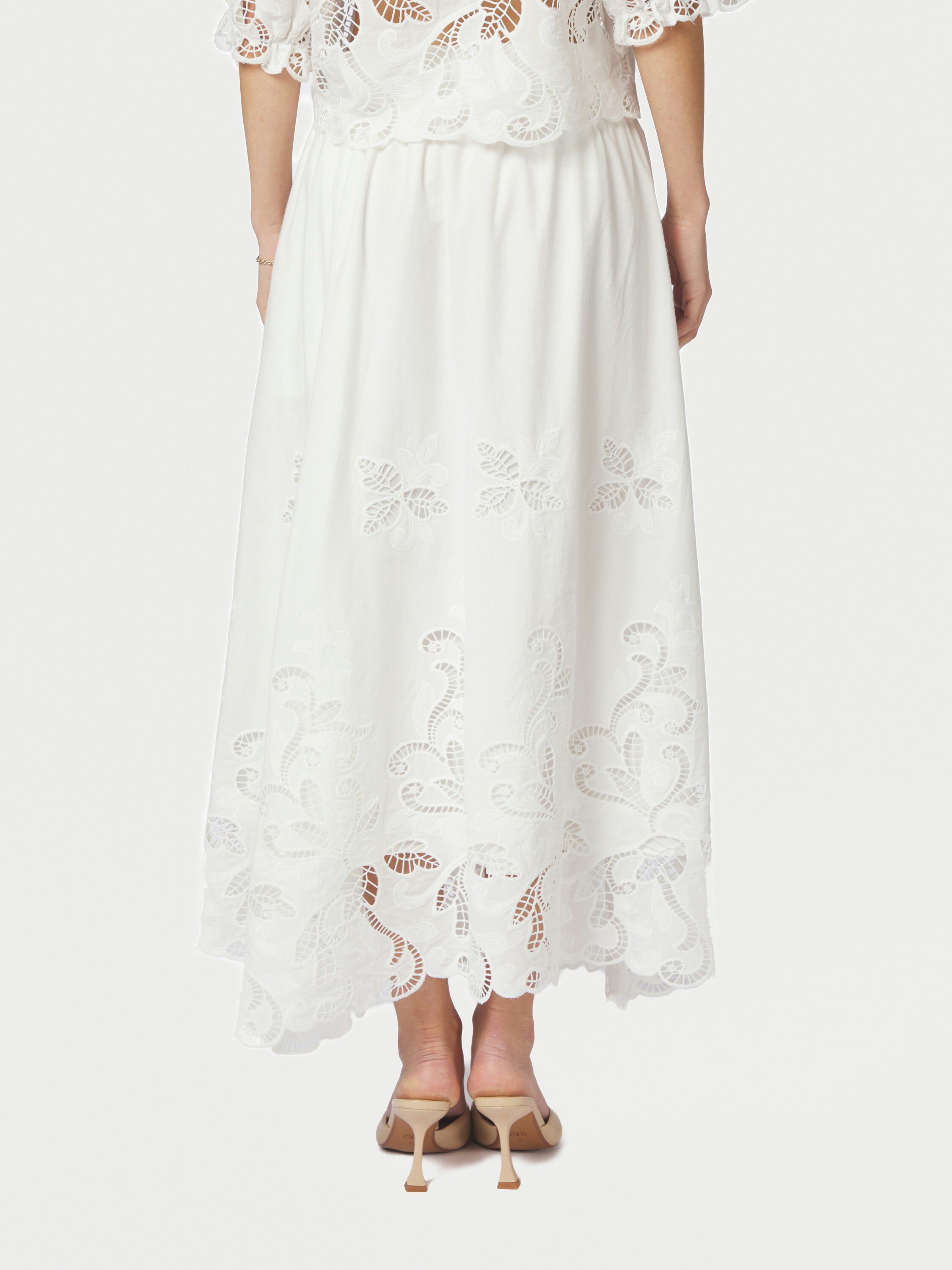 Yara Long Emb Skirt