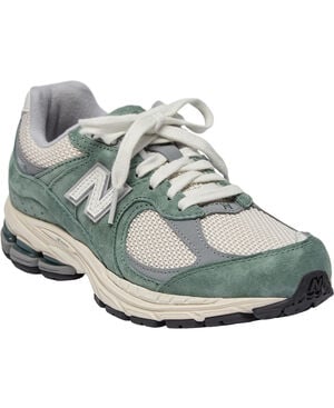 New Balance 2002R