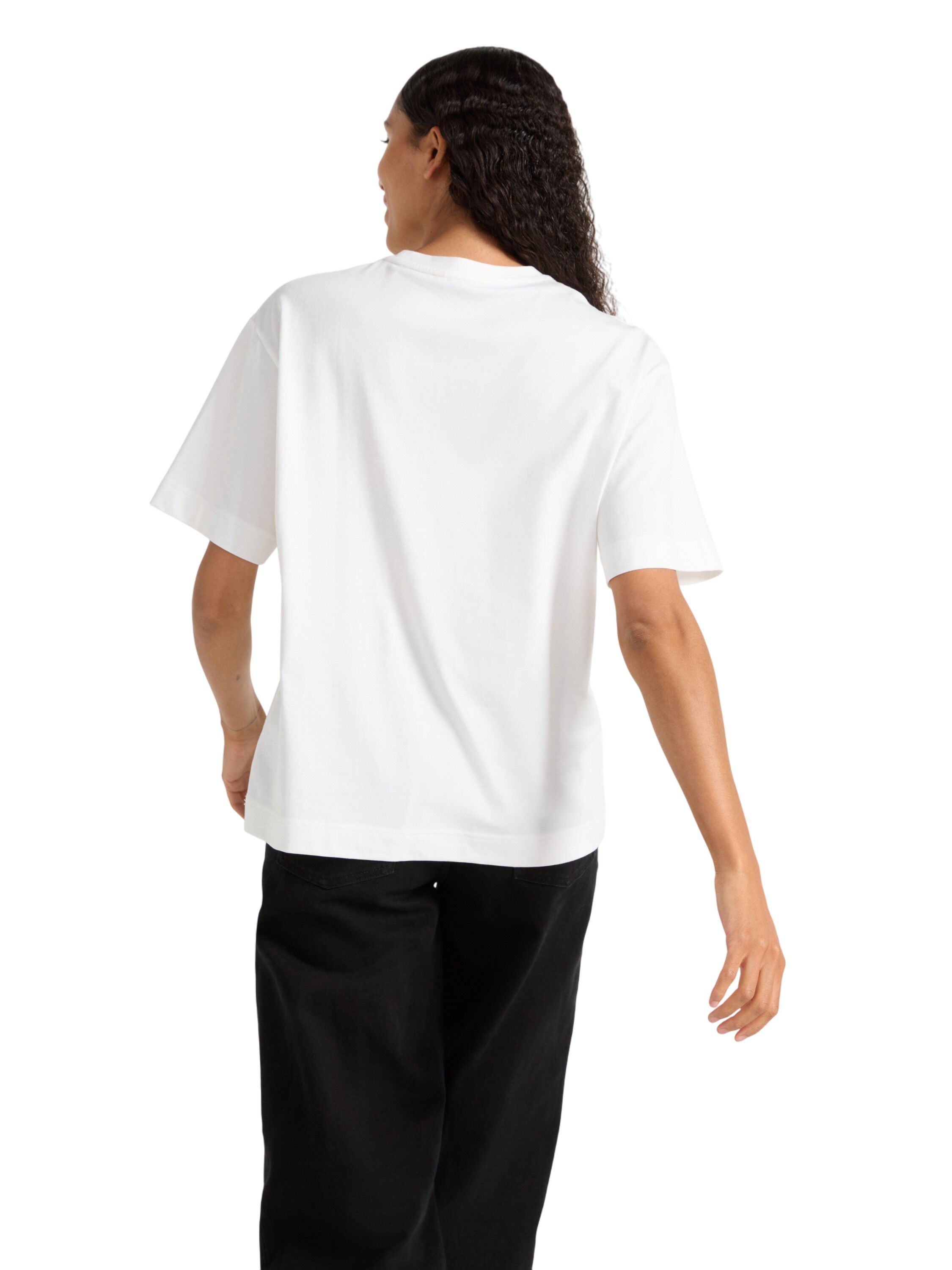 Comfy, stylish t-shirt