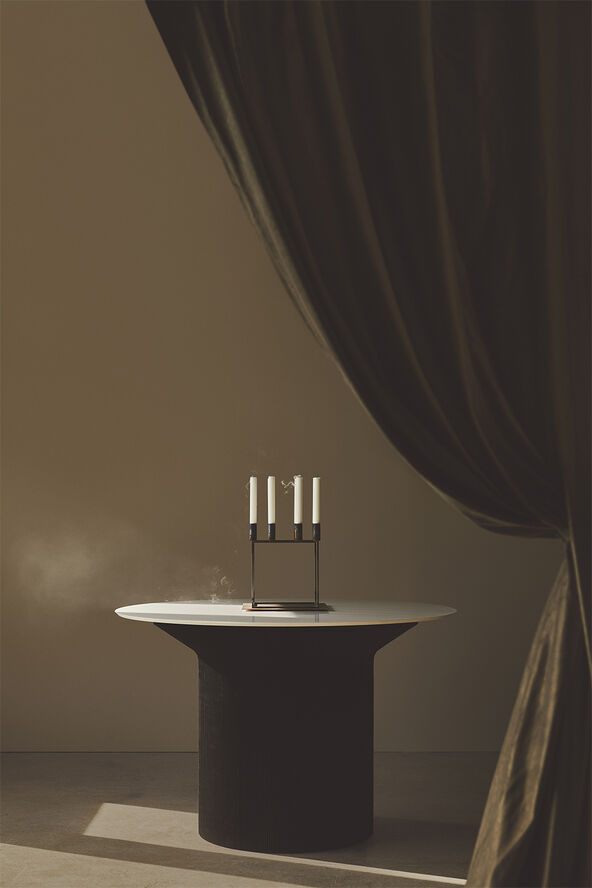 Kubus 8, Raw, raw steel