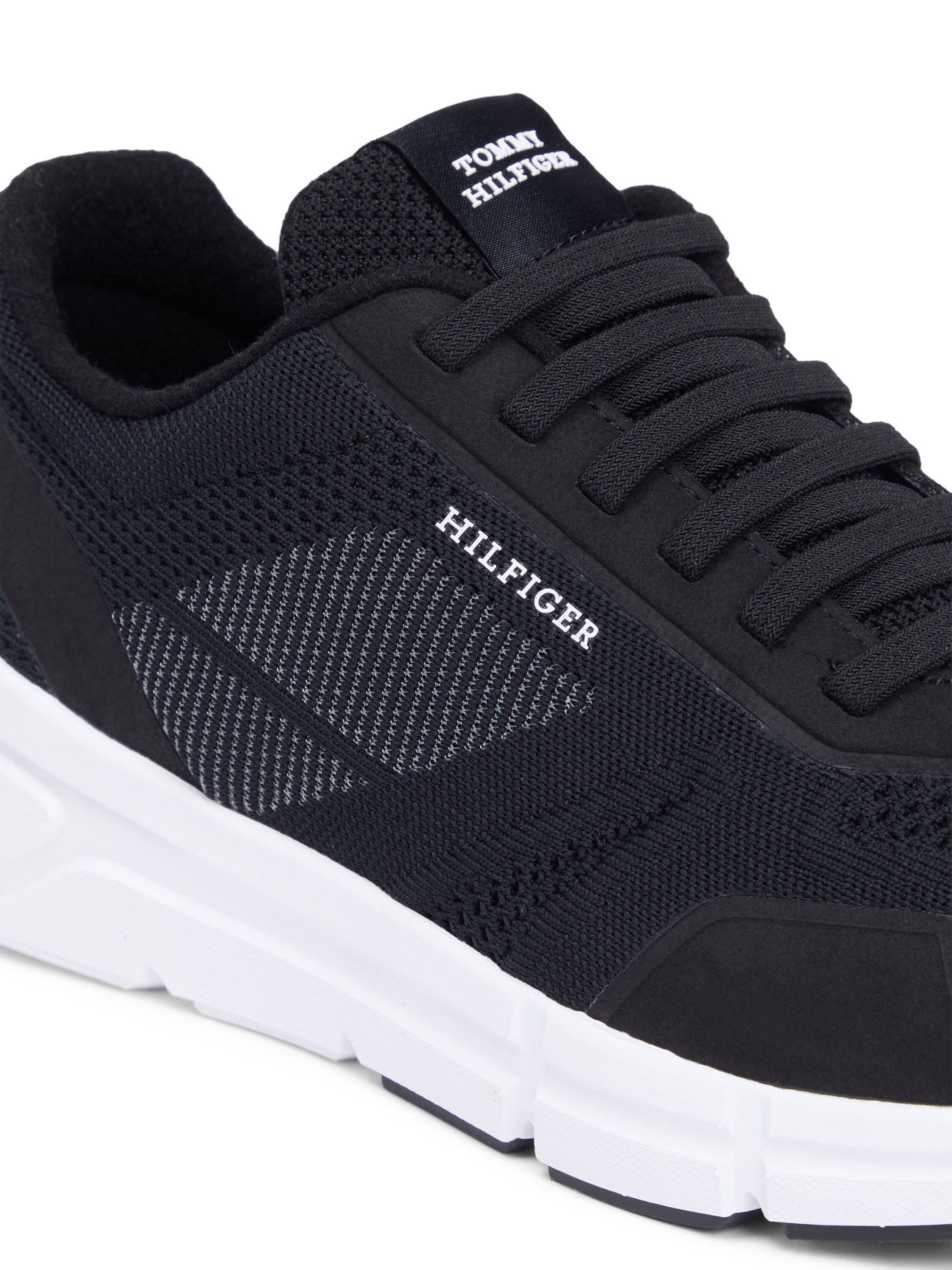 MODERN COMFORT RUN TECH KNIT