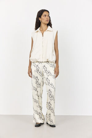 LR-KARRIE 2 Vest Creme