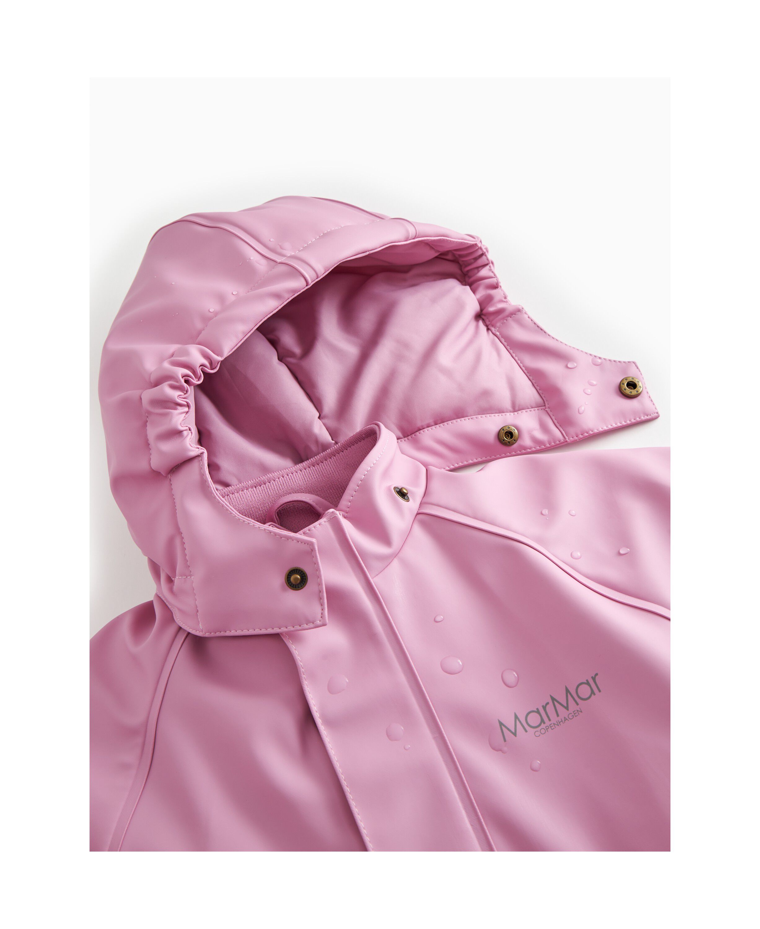 Oslo Suit
