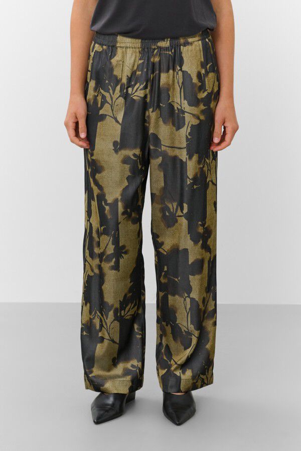 SLVehella Pull Up Pants