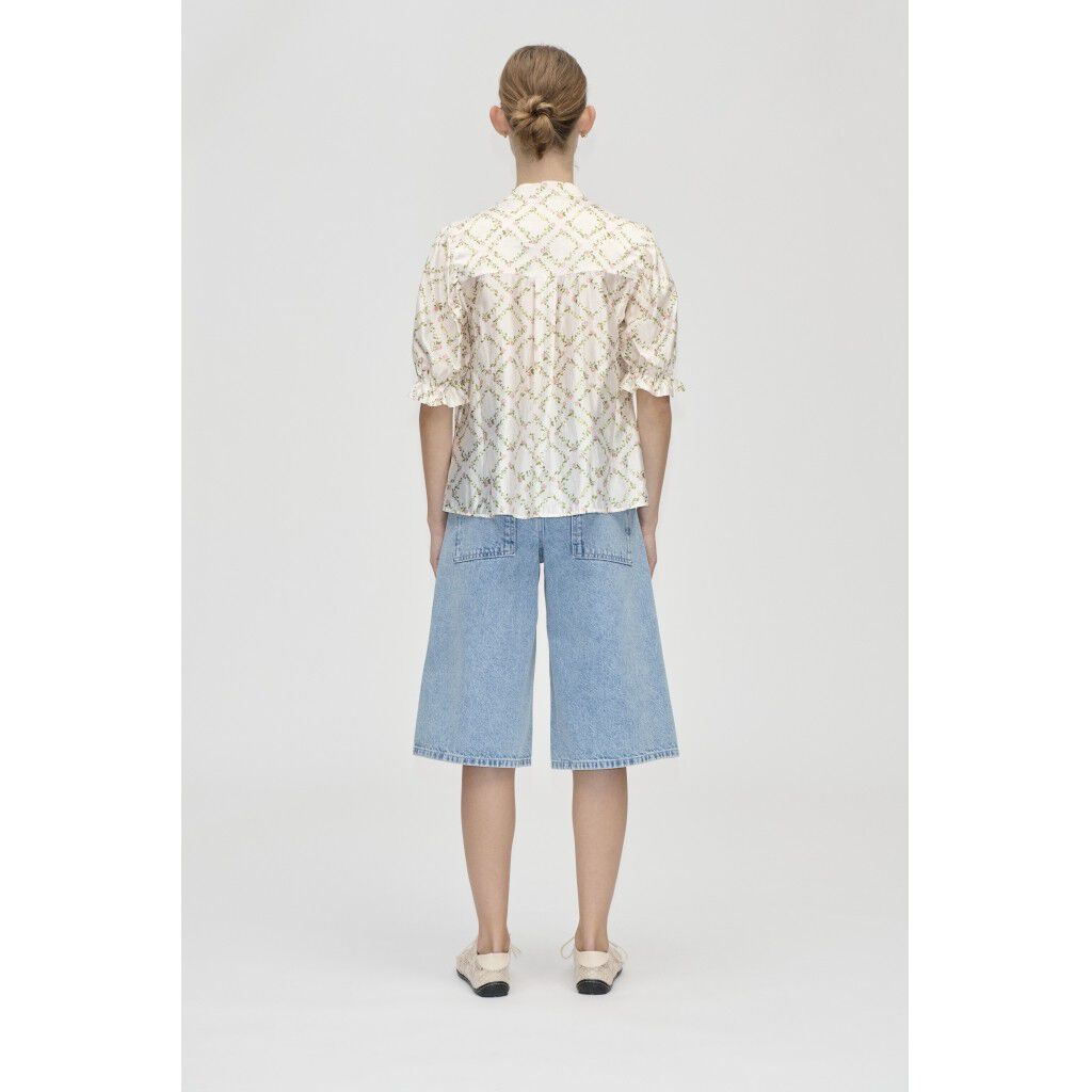 2519 Flat Texture Viscose, Gathered Top