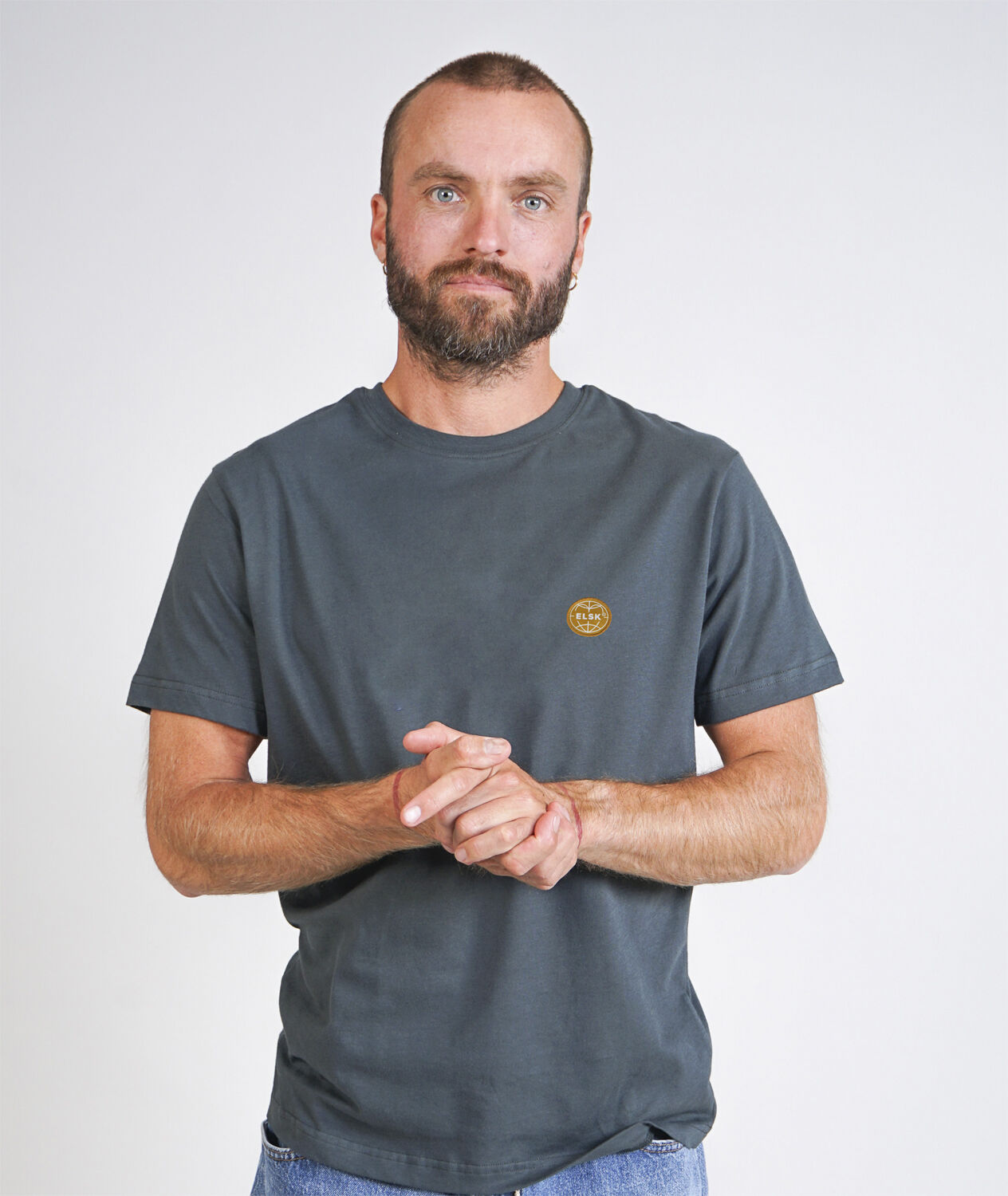 GLOBE MEN'S BRUSHED T-SHIRT