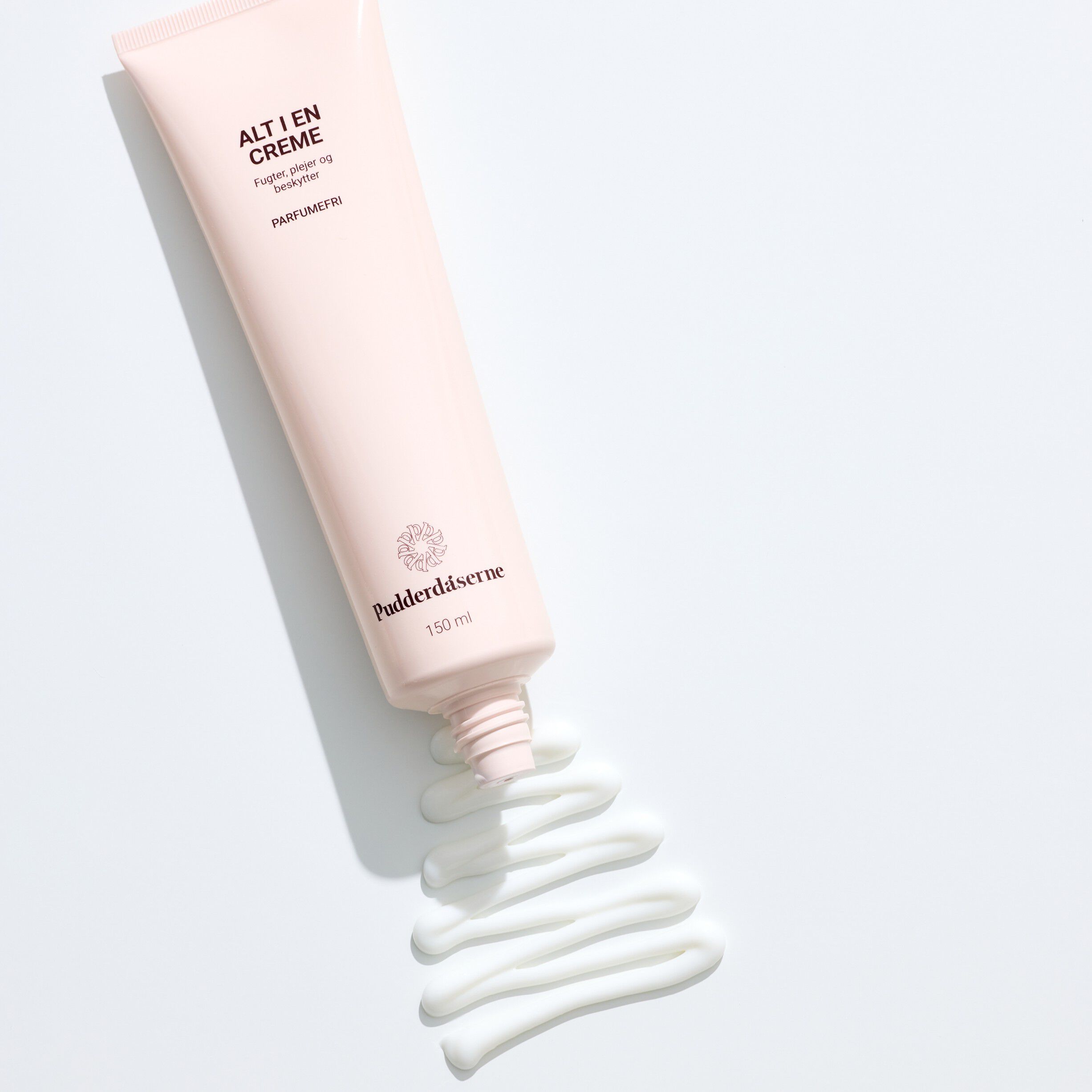 Pudderd&aring;serne Alt i en creme