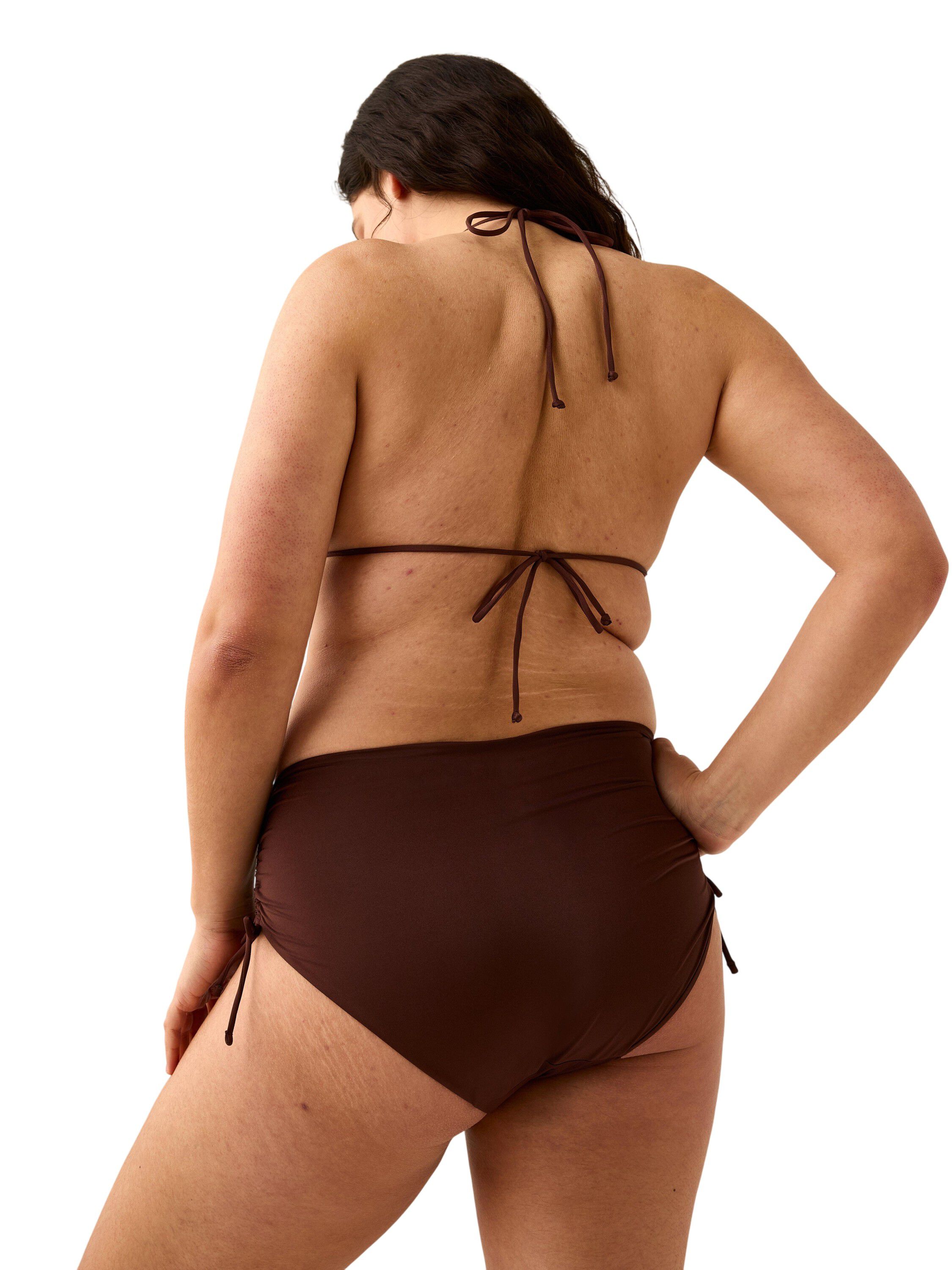 Triangle bikini bra with removable