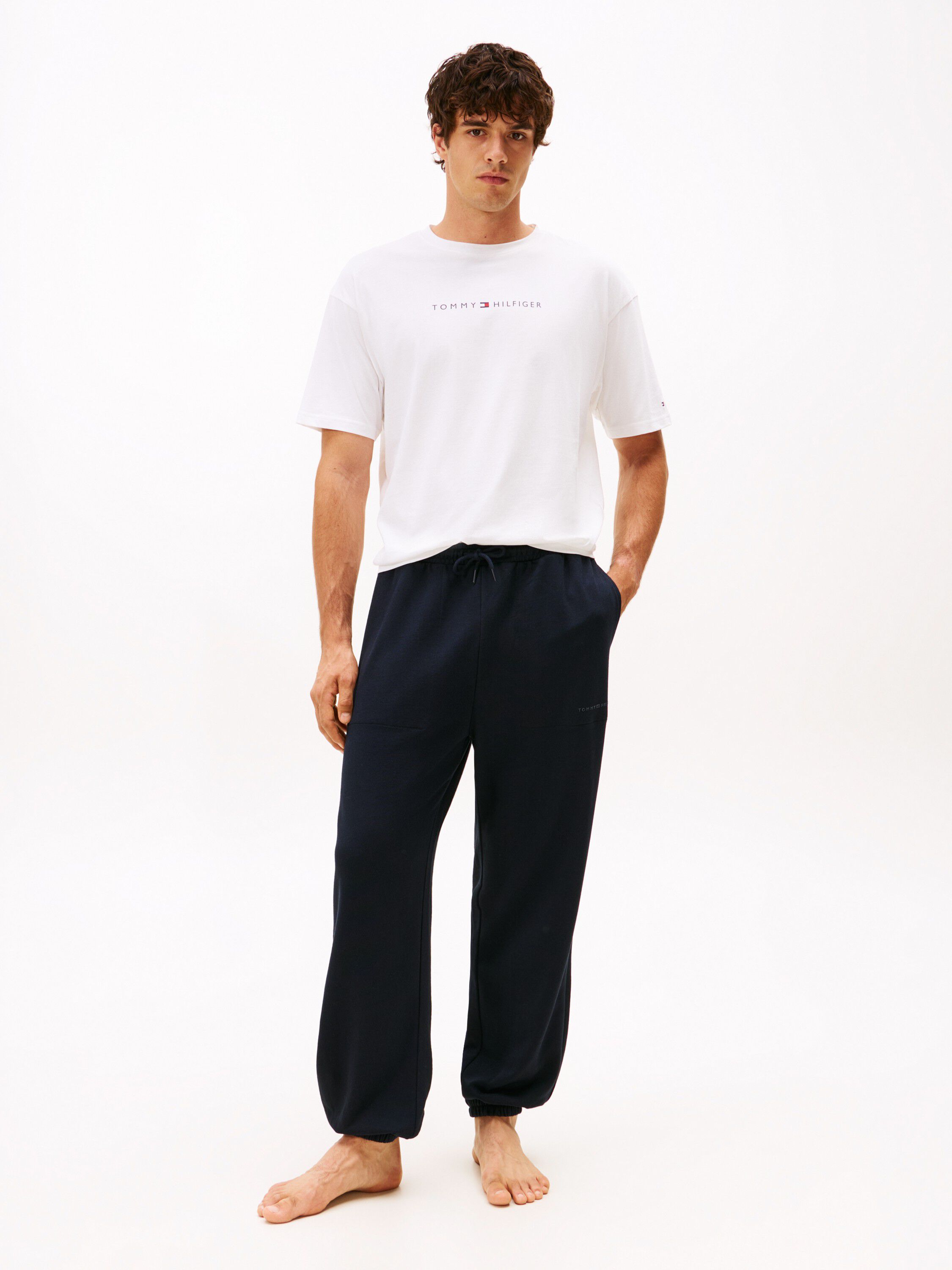 TRACK PANT