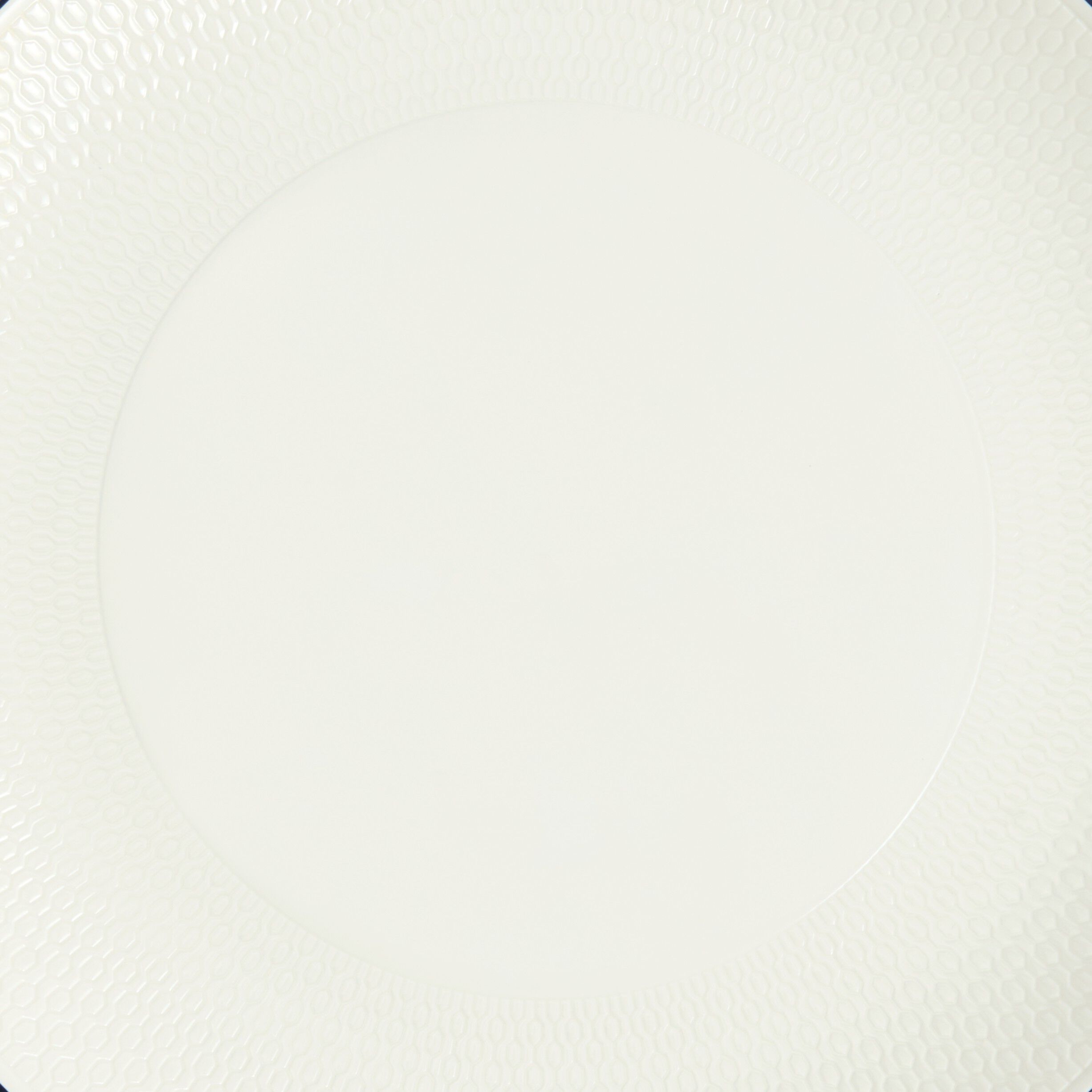 GIO Plate 28. 2cm 11. 1in BL