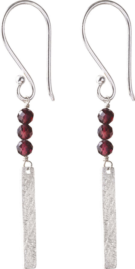 Bar Garnet Earrings SP