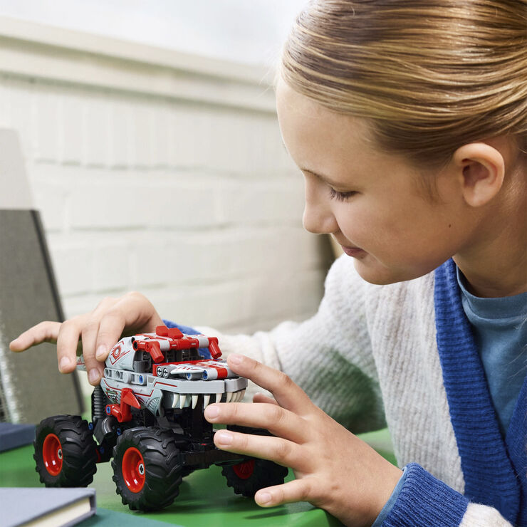 Monster Jam ThunderROARus pull-back