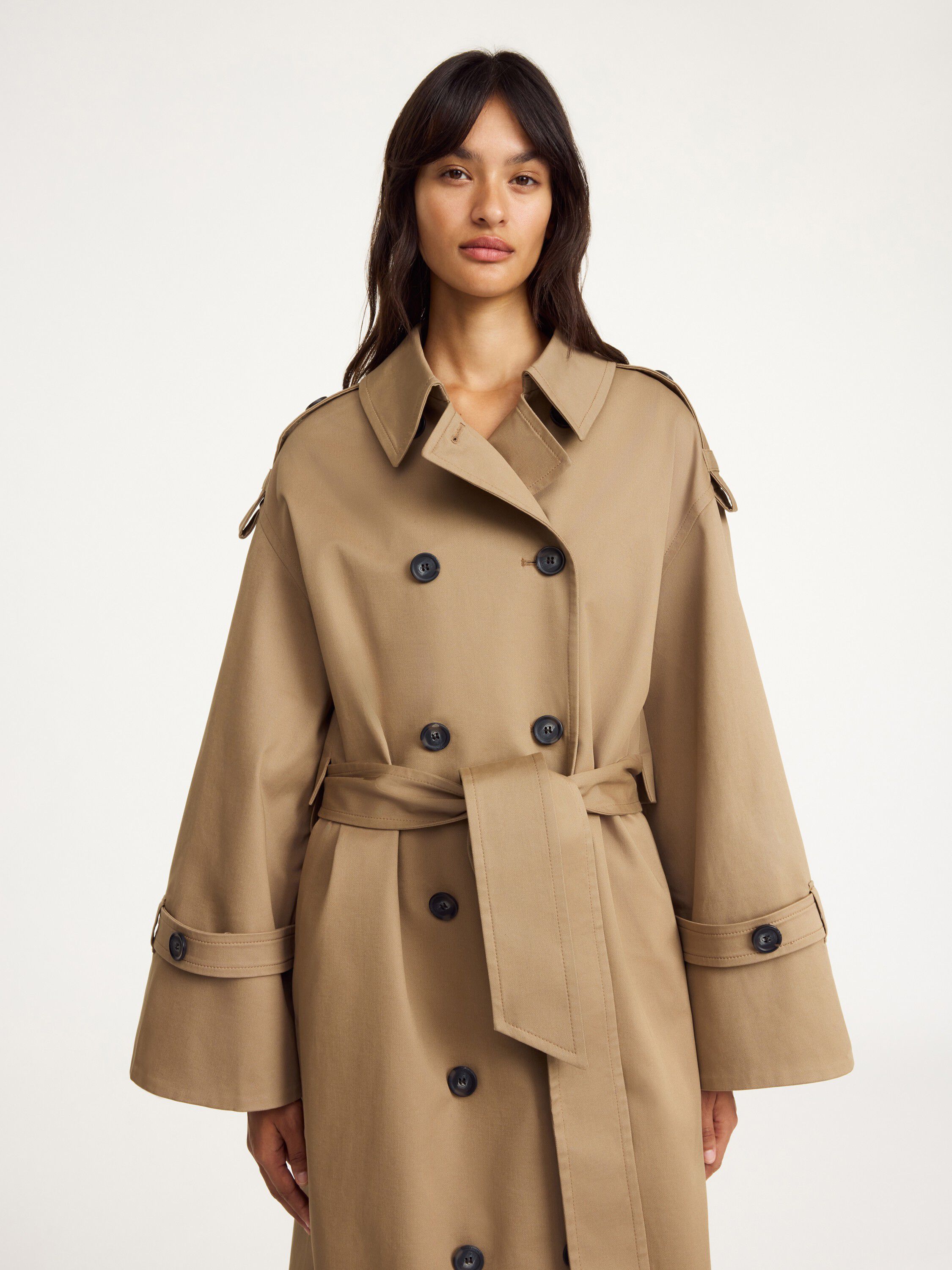 Alaya trenchcoat
