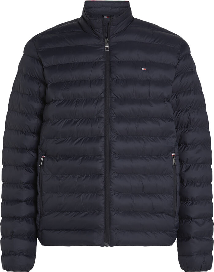 CORE PACKABLE RECYCLED JACKET