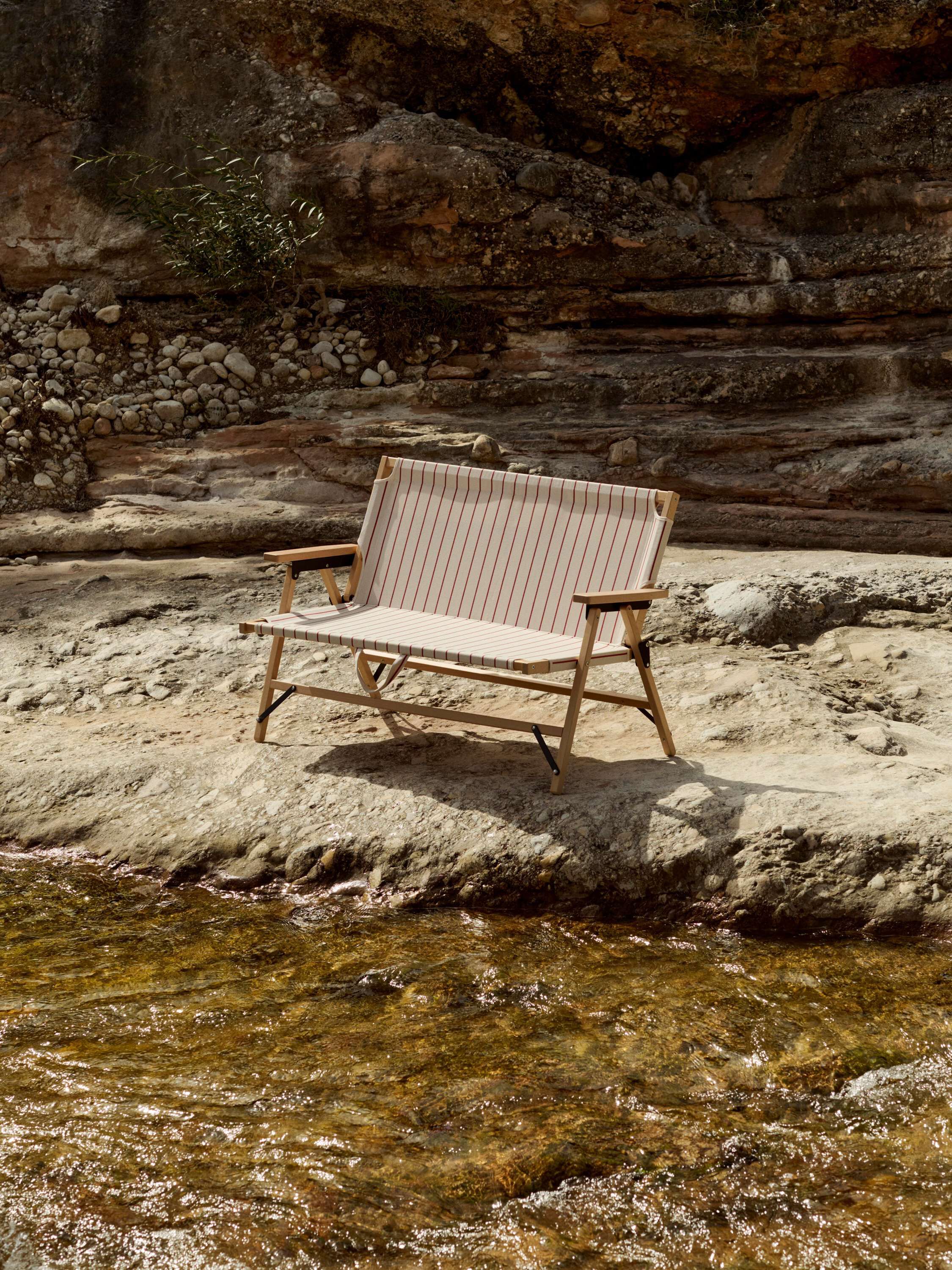 Outdoor Market Folding Sofa - Beige with red stripe -