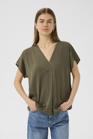 RindaIW Top