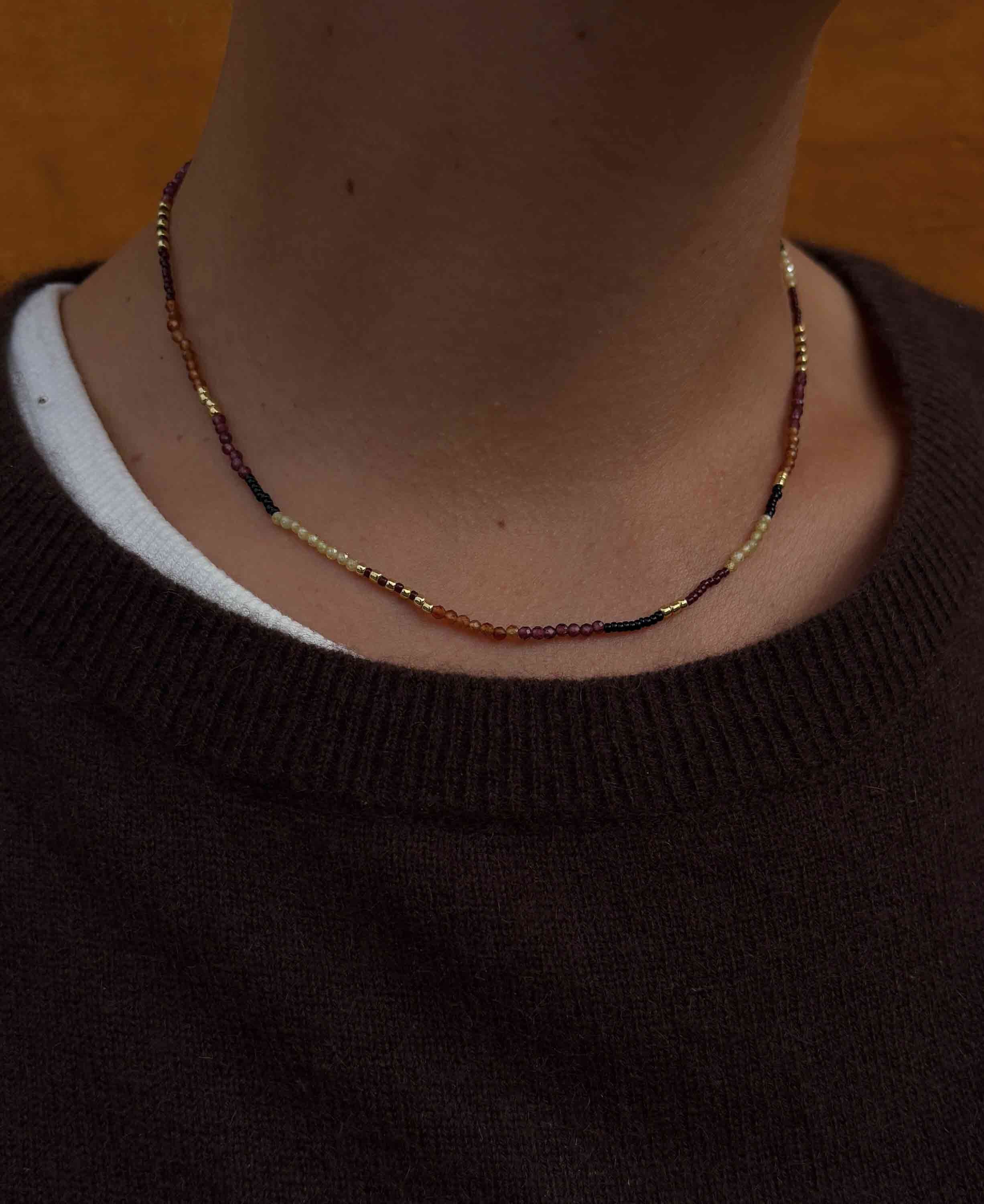 Rowen halsk&aelig;de