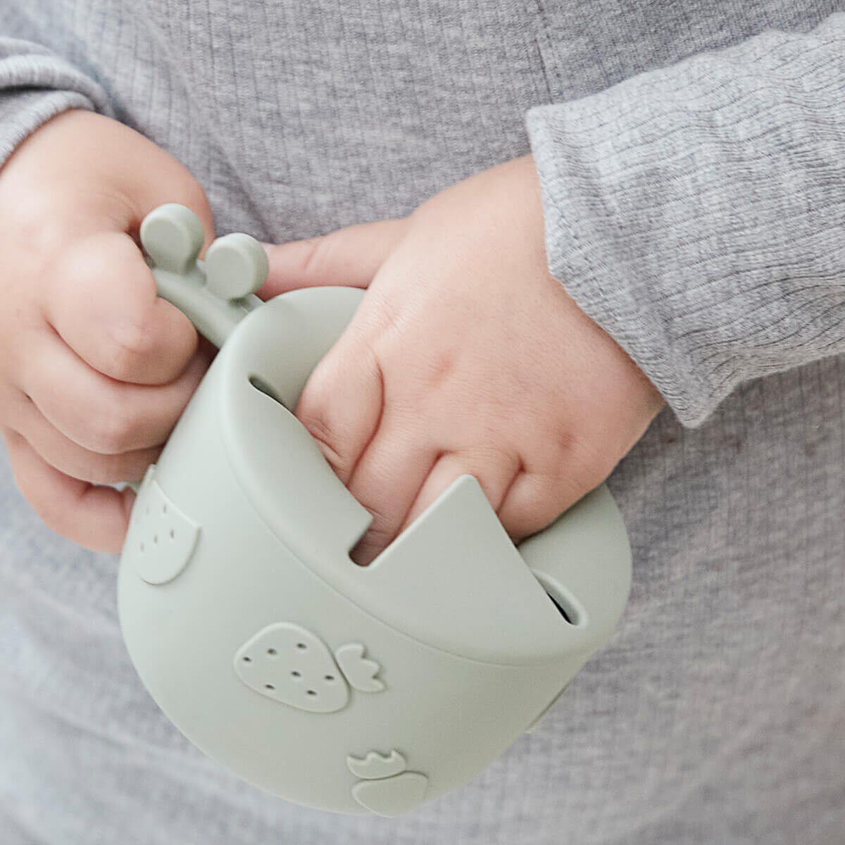 Peekaboo snack kop Raffi Pudder