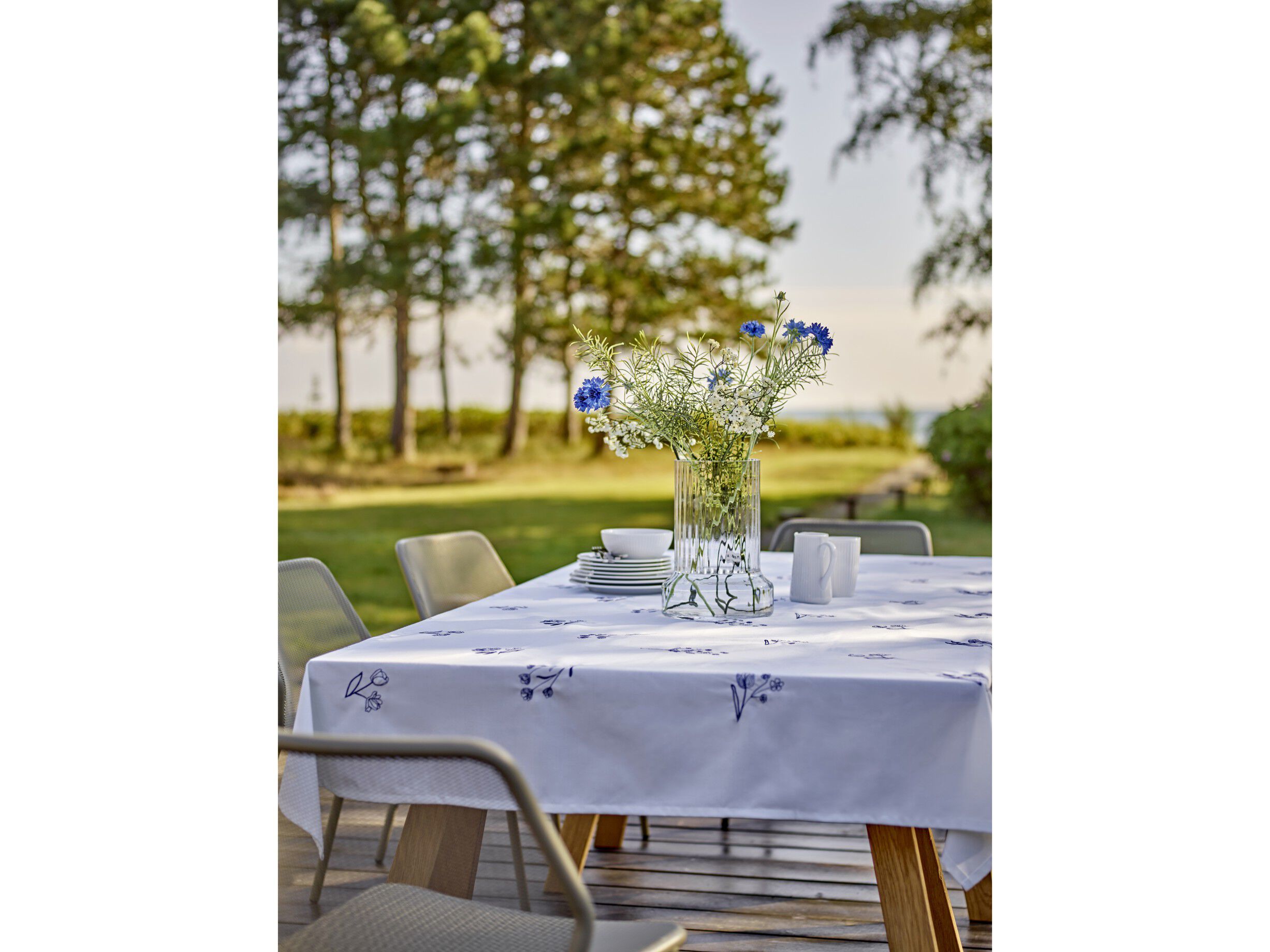 Duk 140 x 220 cm Charm White 100% spun polyester