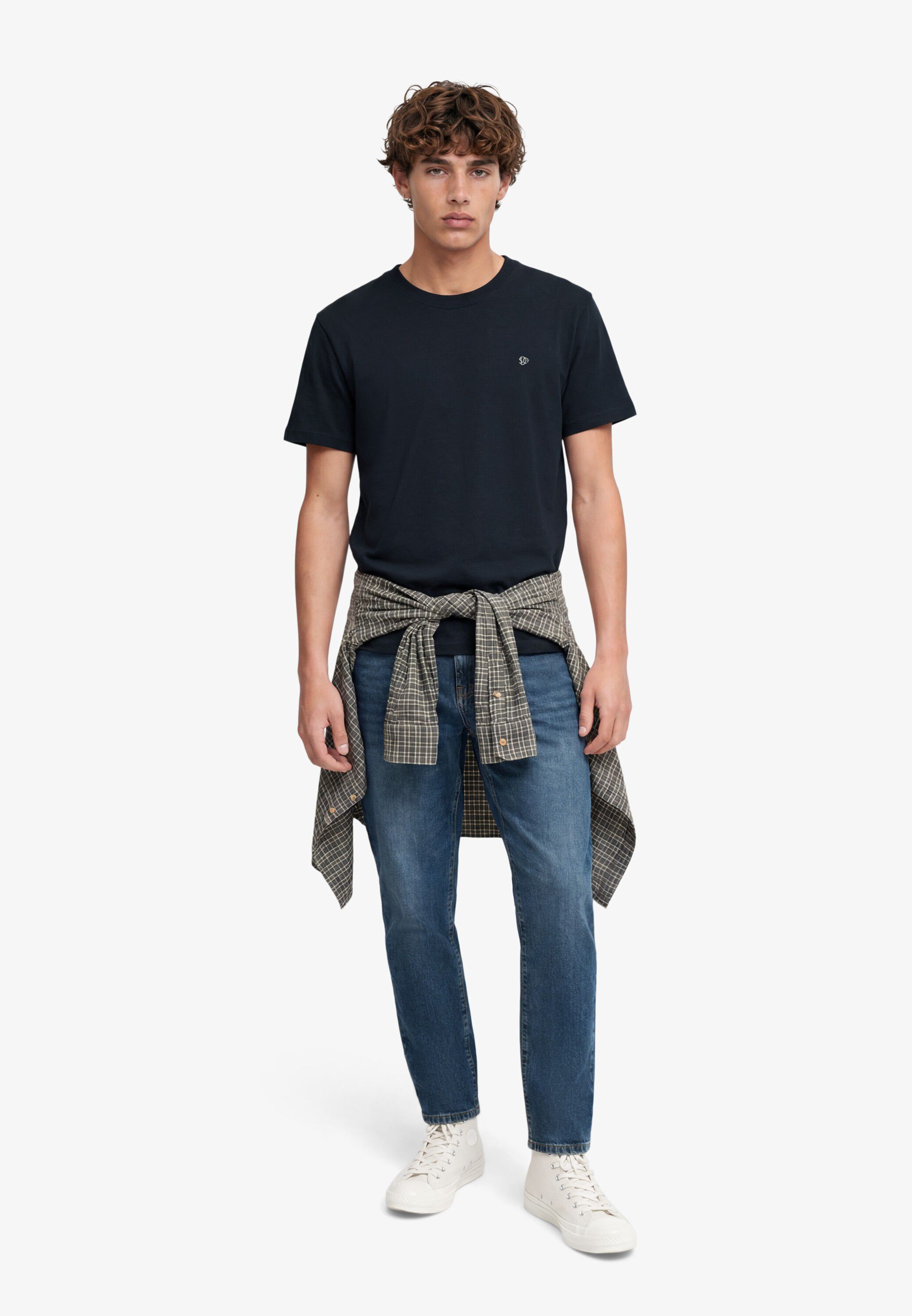 ESSENTIAL SDCO LOGO EMB TEE