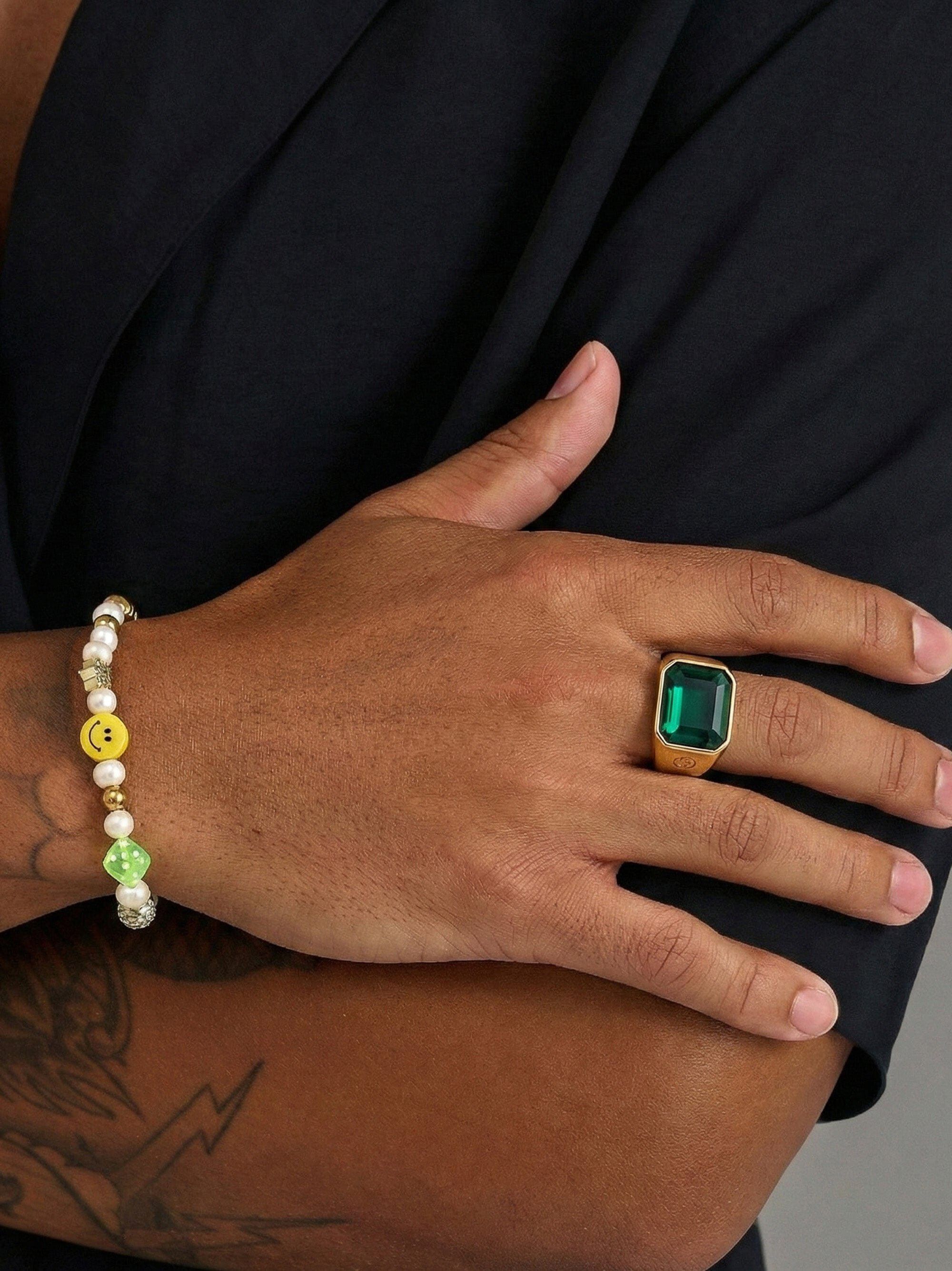 Green Zircon Signet Ring in Gold