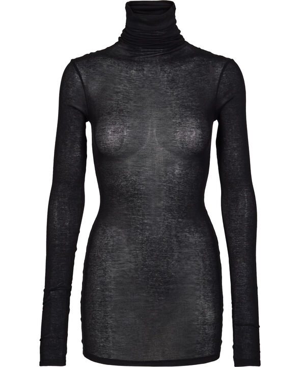 Turtleneck collar t-shirt