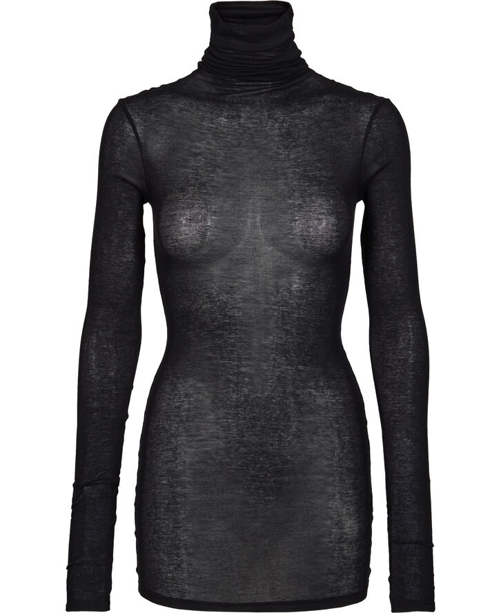 Turtleneck collar t-shirt