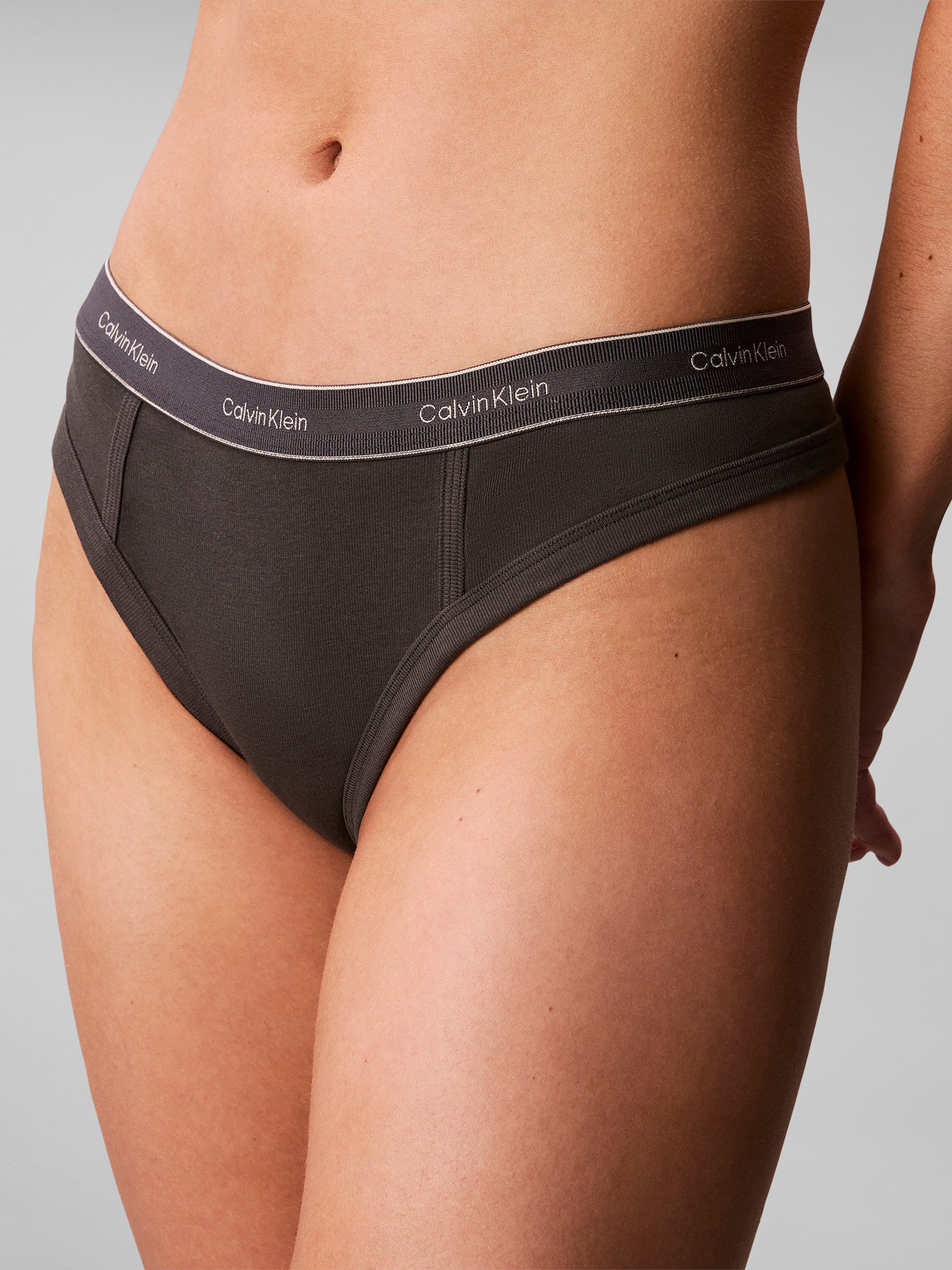 THONG