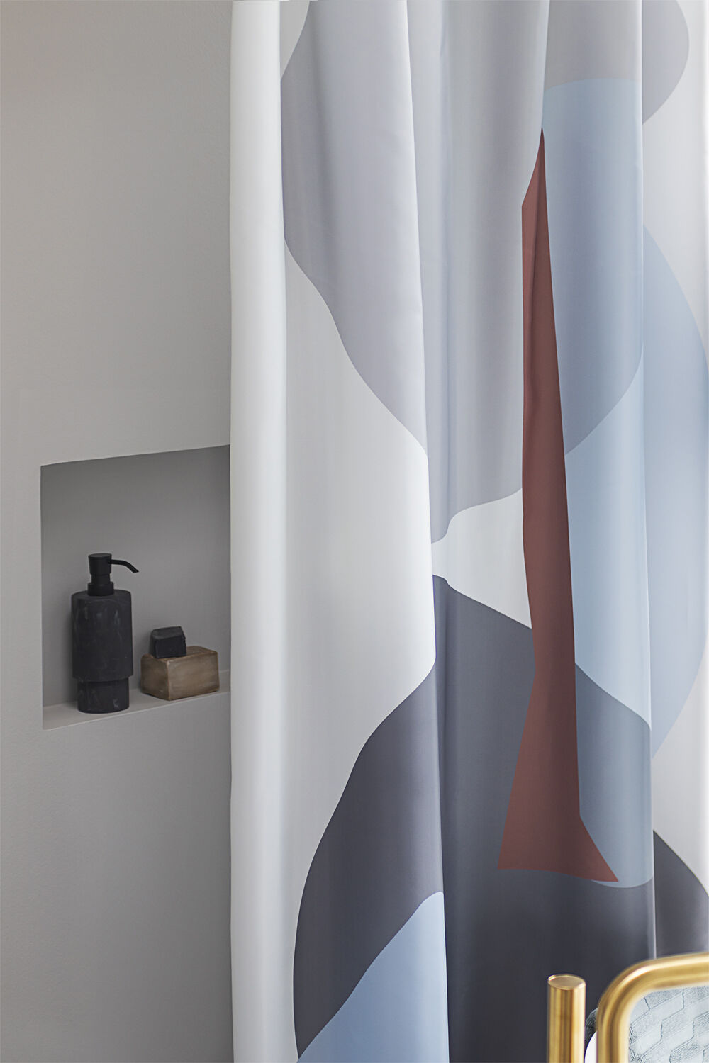 GALLERY shower curtain