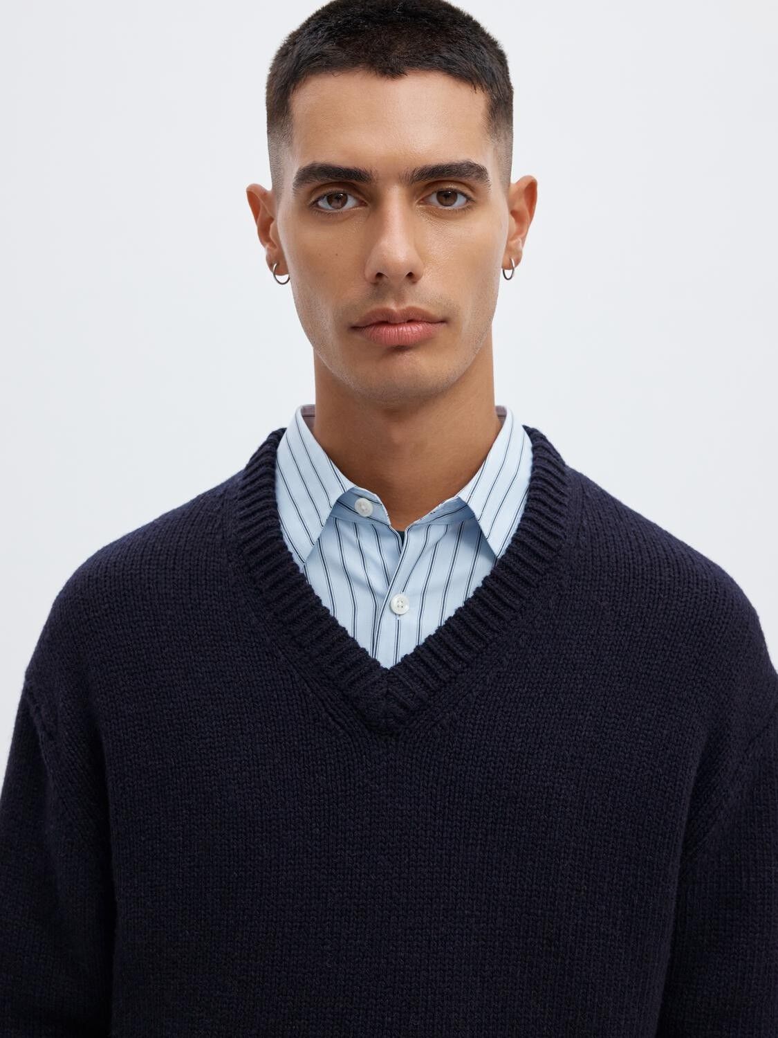 Anred Ls Knit Wool V-Neck