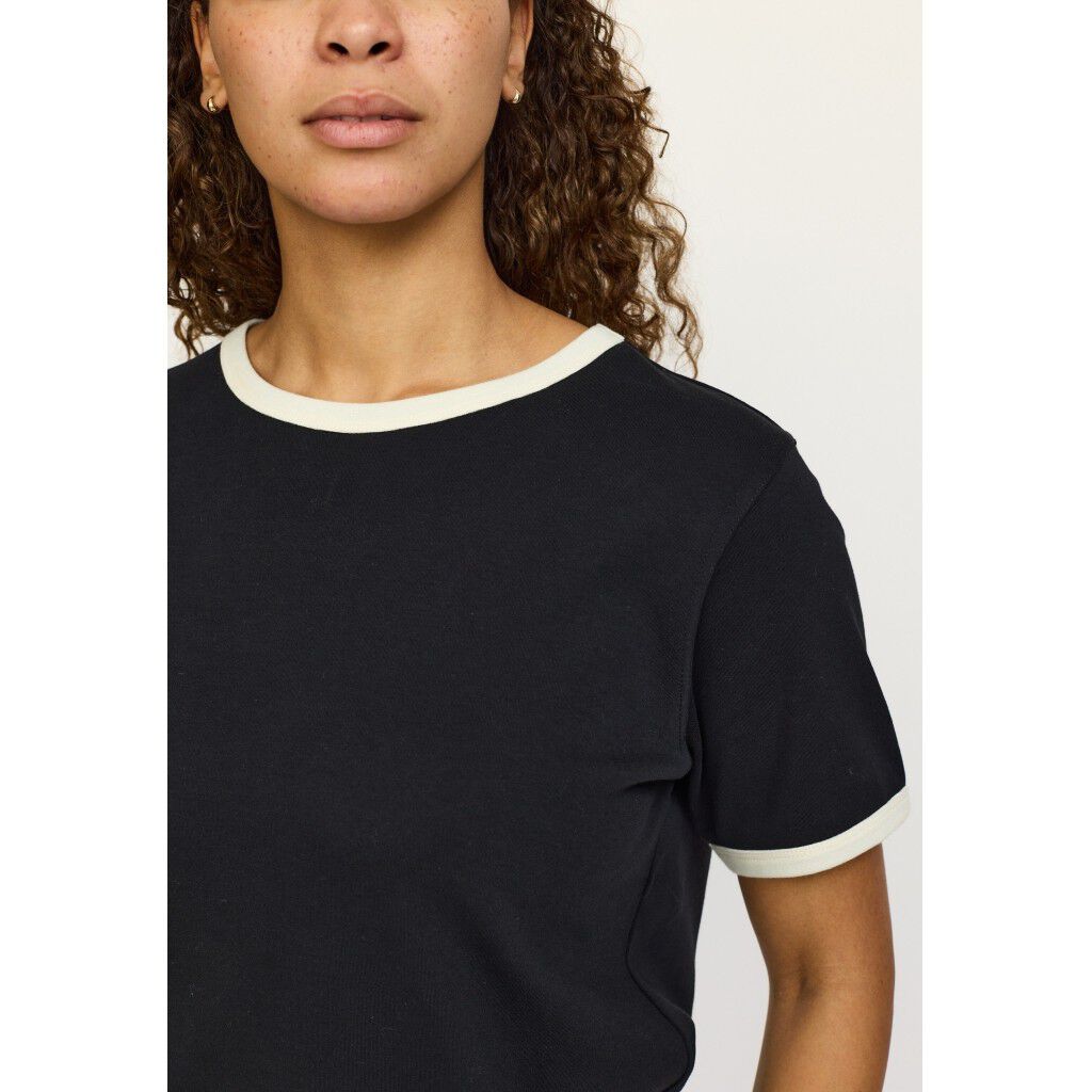 SRHella Contrasted O-neck Top GOTS